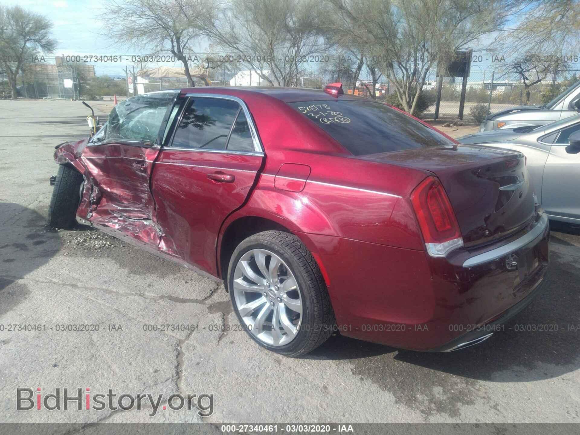2018 CHRYSLER 300 - VIN: 2C3CCAAG0JH265119 - Фото 3