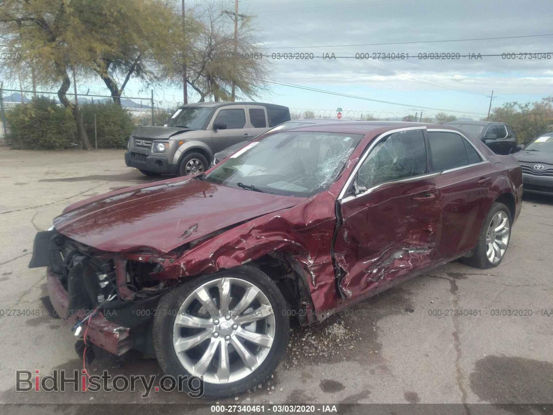 2018 CHRYSLER 300 - VIN: 2C3CCAAG0JH265119 - Фото 6