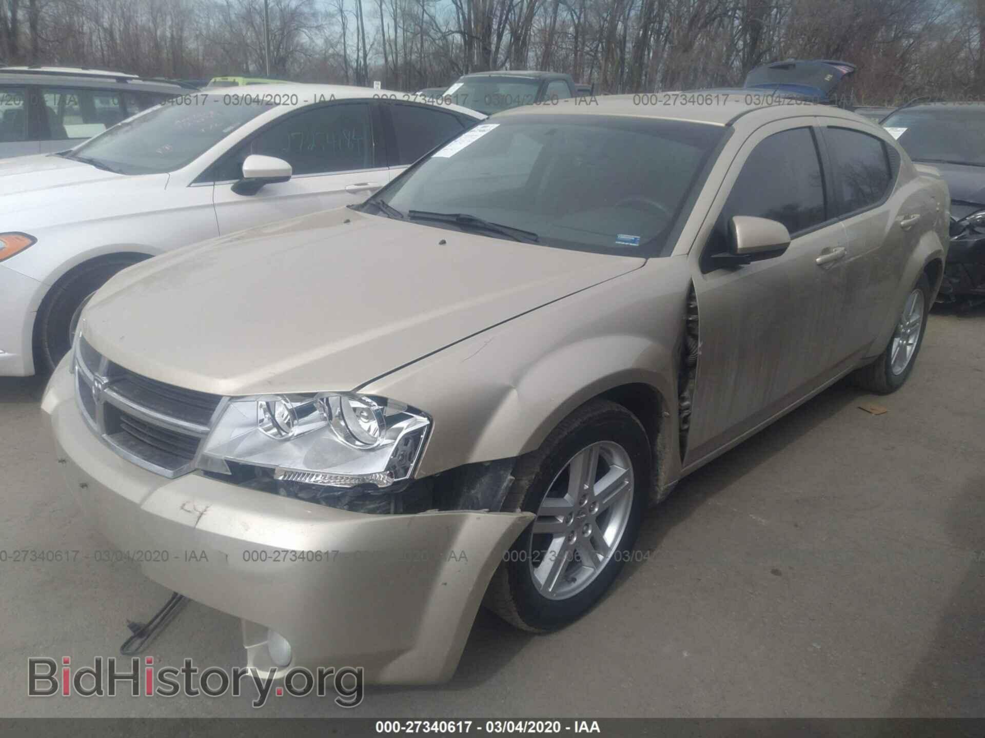 2010 DODGE AVENGER - VIN: 1B3CC5FB8AN181204 - Фото 2
