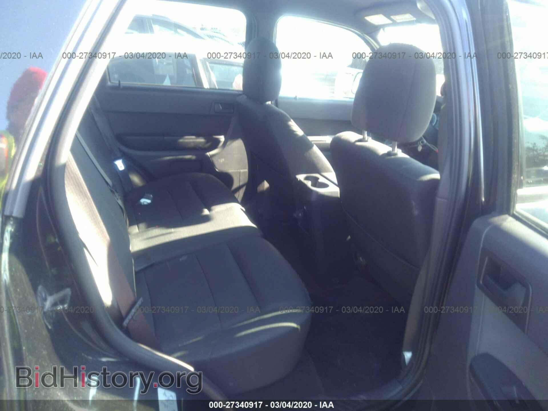 2011 FORD ESCAPE - VIN: 1FMCU0D74BKC21127 - Фото 8