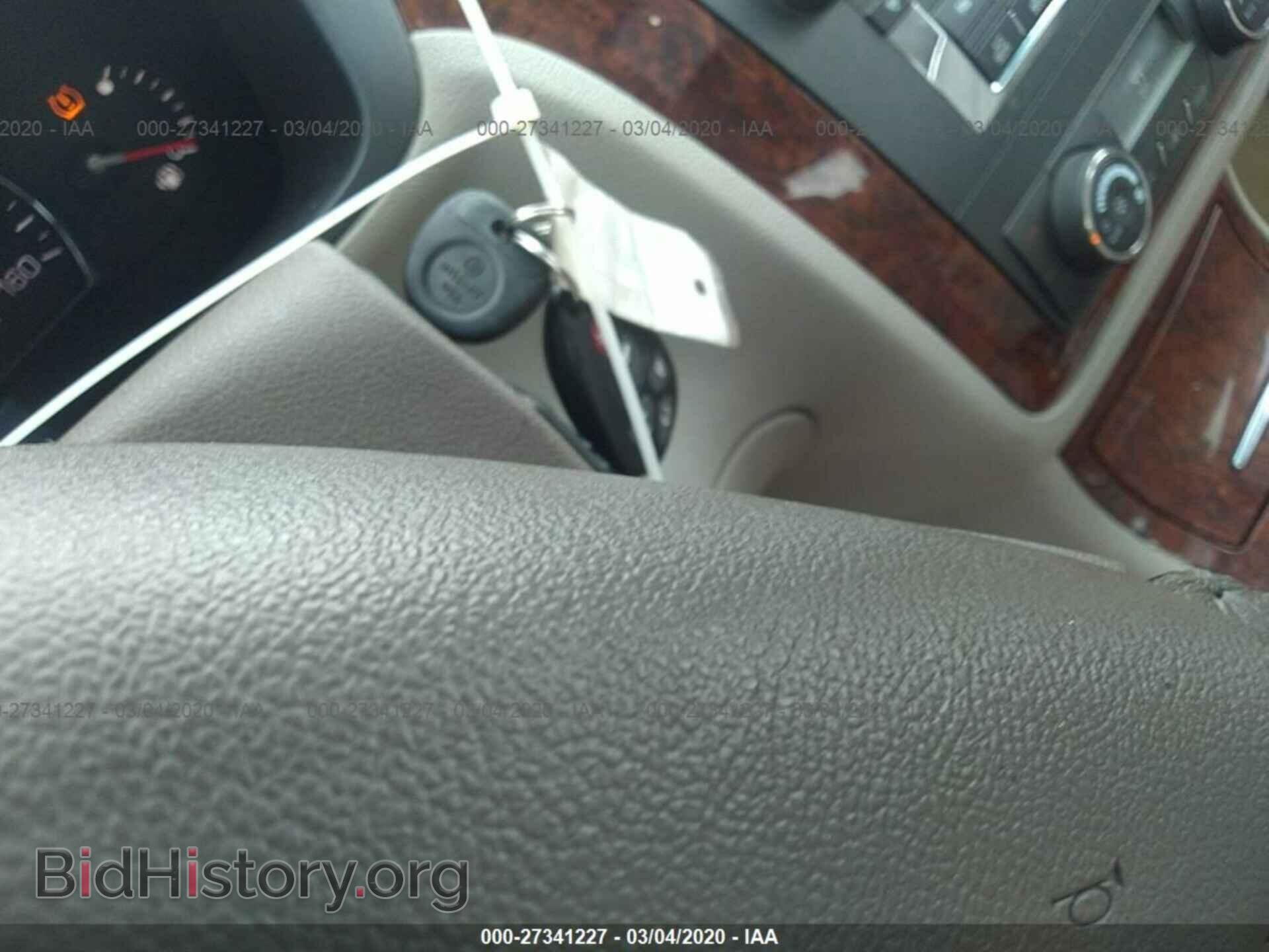 2006 CADILLAC DTS - VIN: 1G6KD57Y06U193339 - Фото 11