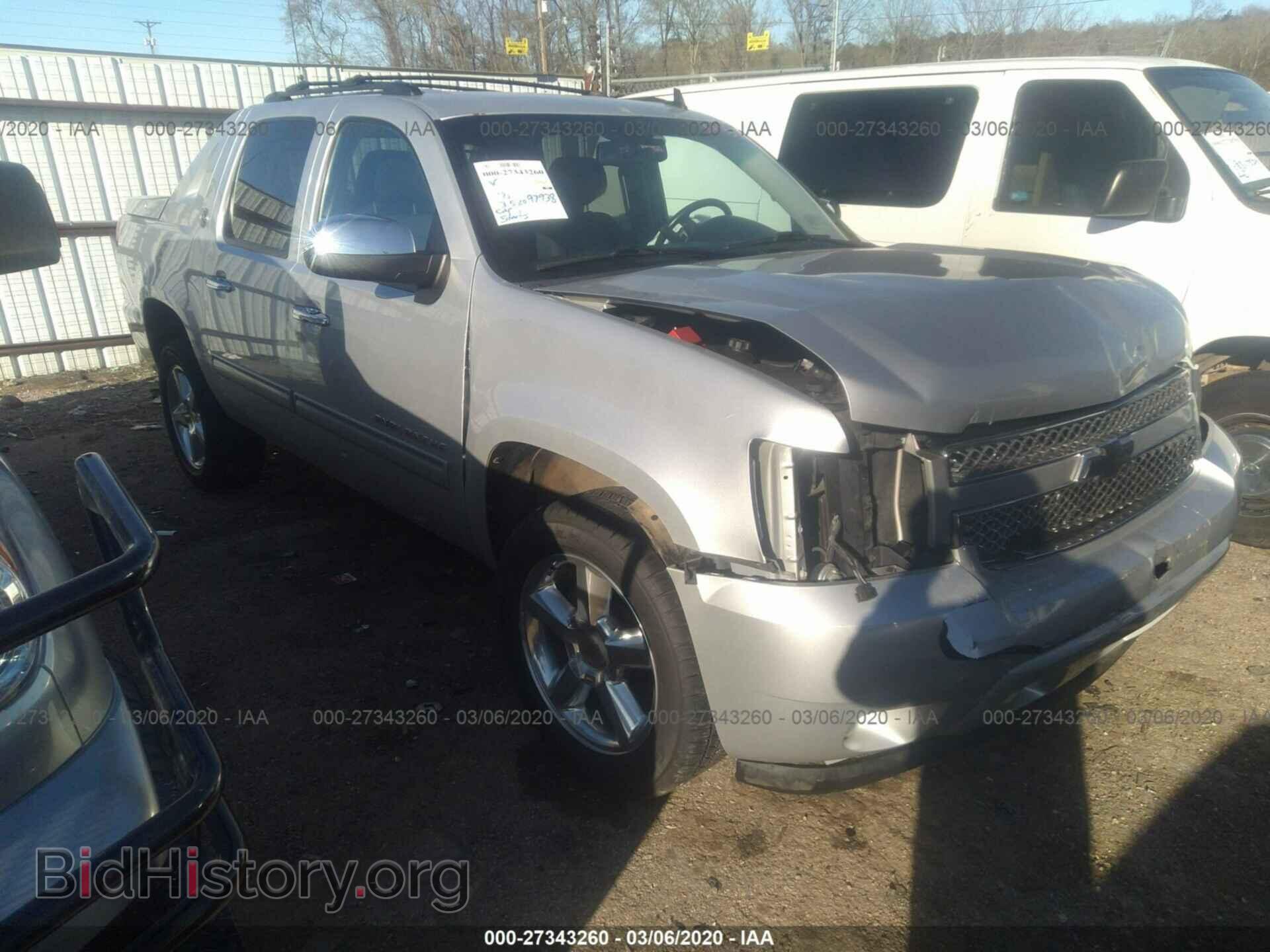 Photo 3GNMCEE00DG180300 - CHEVROLET AVALANCHE 2013