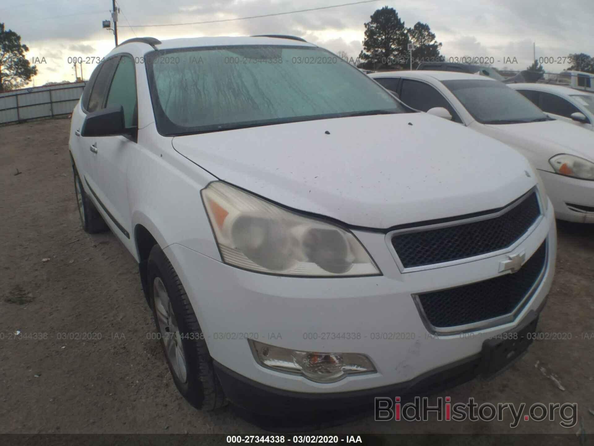 Photo 1GNLREED3AS112669 - CHEVROLET TRAVERSE 2010