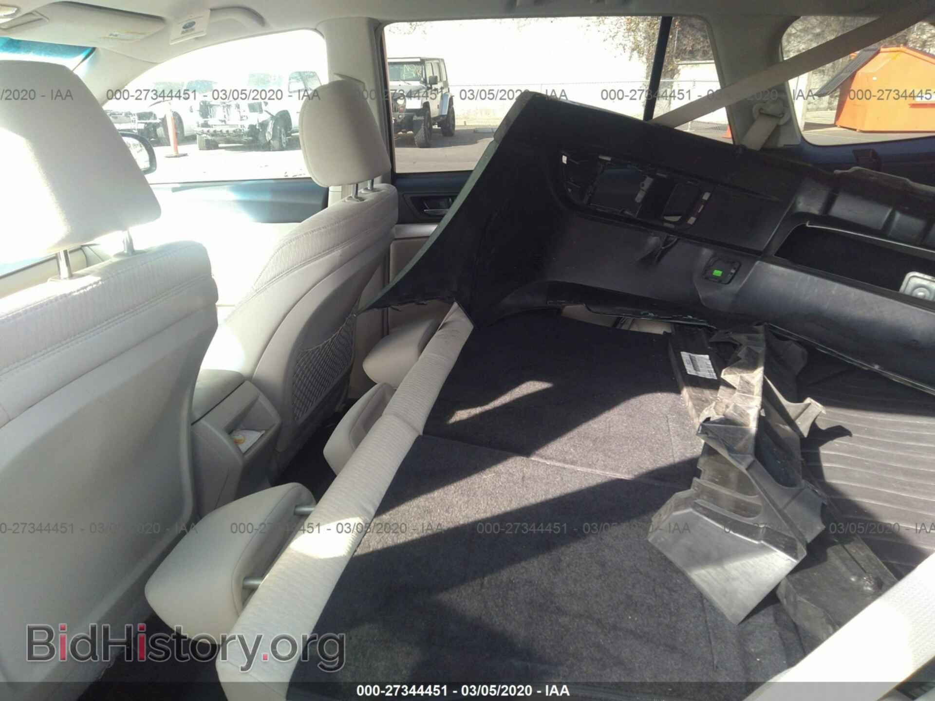 2011 SUBARU OUTBACK - VIN: 4S4BRBCC2B3366300 - Photo 8