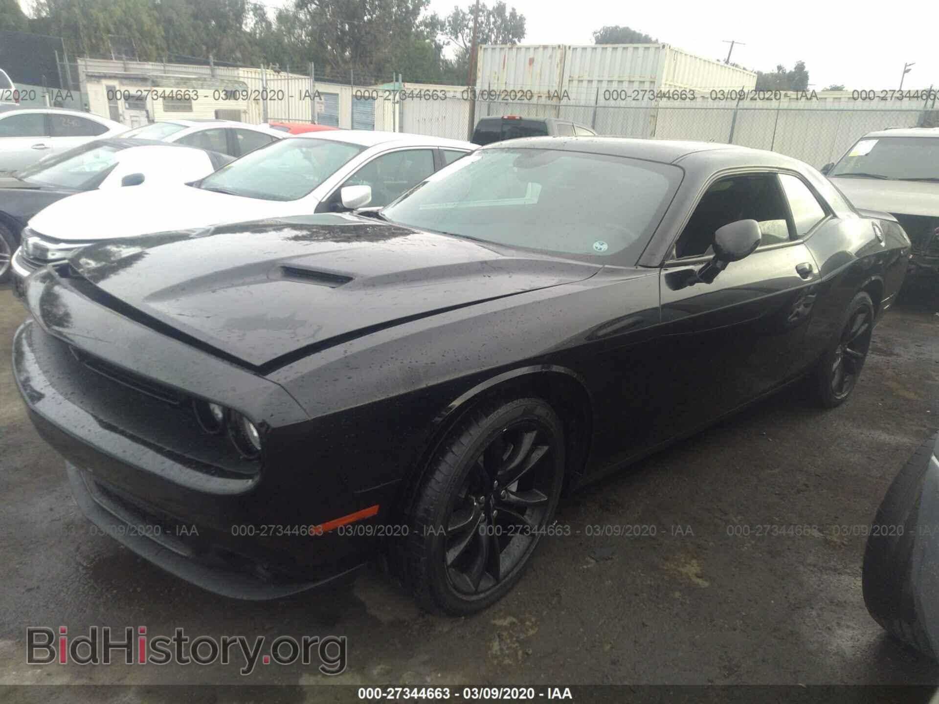2018 DODGE CHALLENGER - VIN: 2C3CDZAGXJH132959 - Фото 2