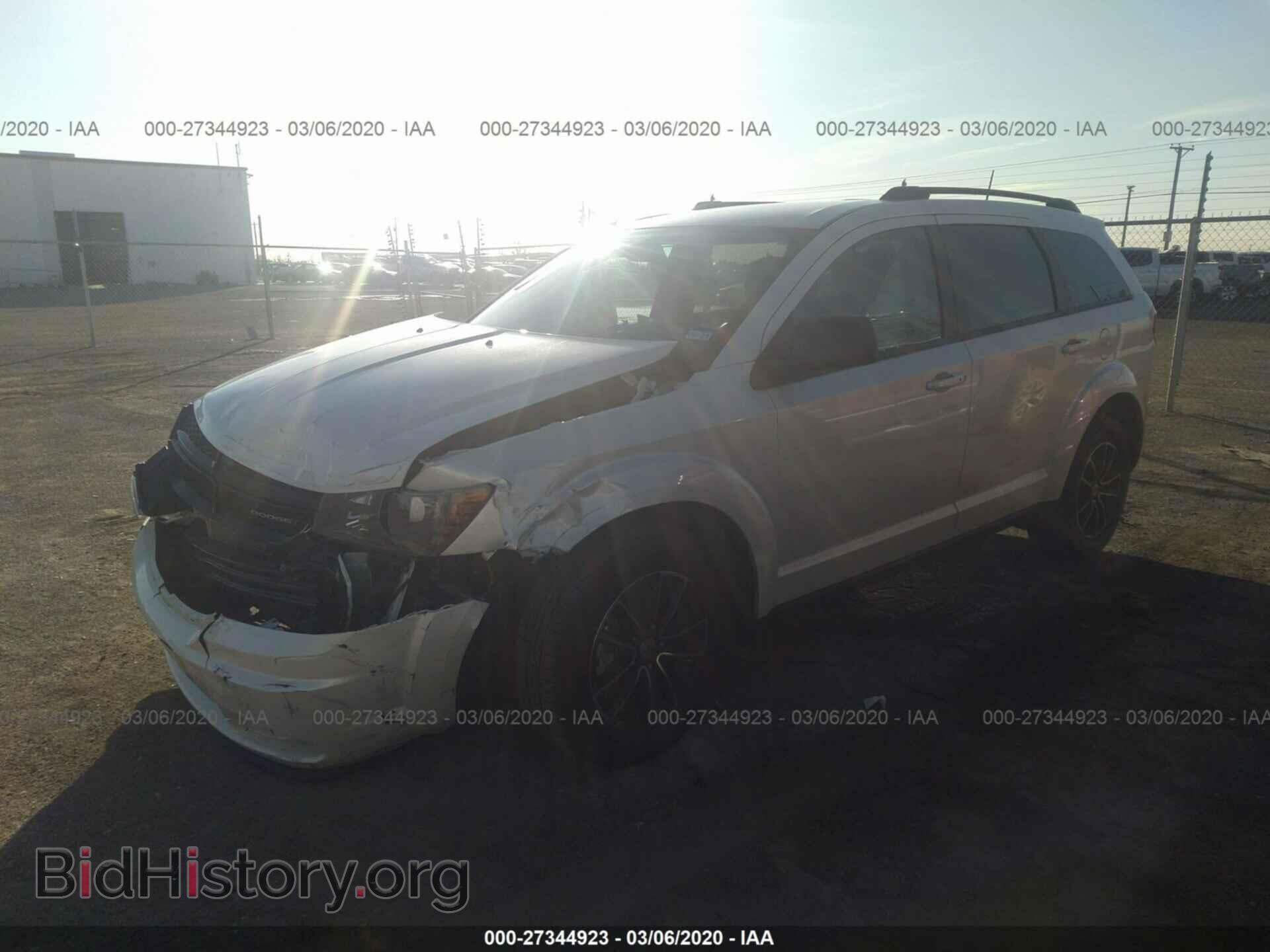 2018 DODGE JOURNEY - VIN: 3C4PDCAB8JT445546 - Фото 2