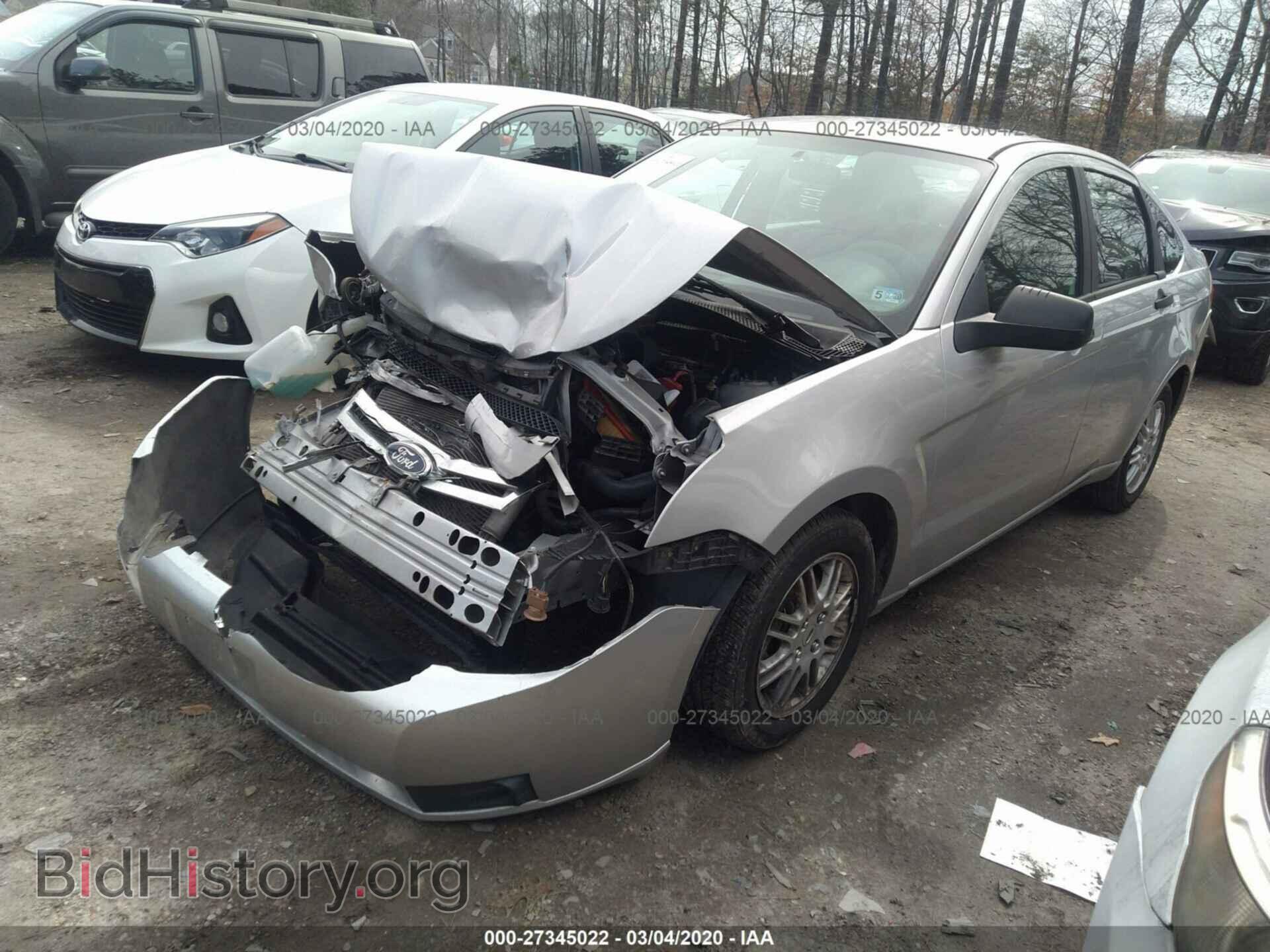 2011 FORD FOCUS - VIN: 1FAHP3FN2BW192899 - Фото 2