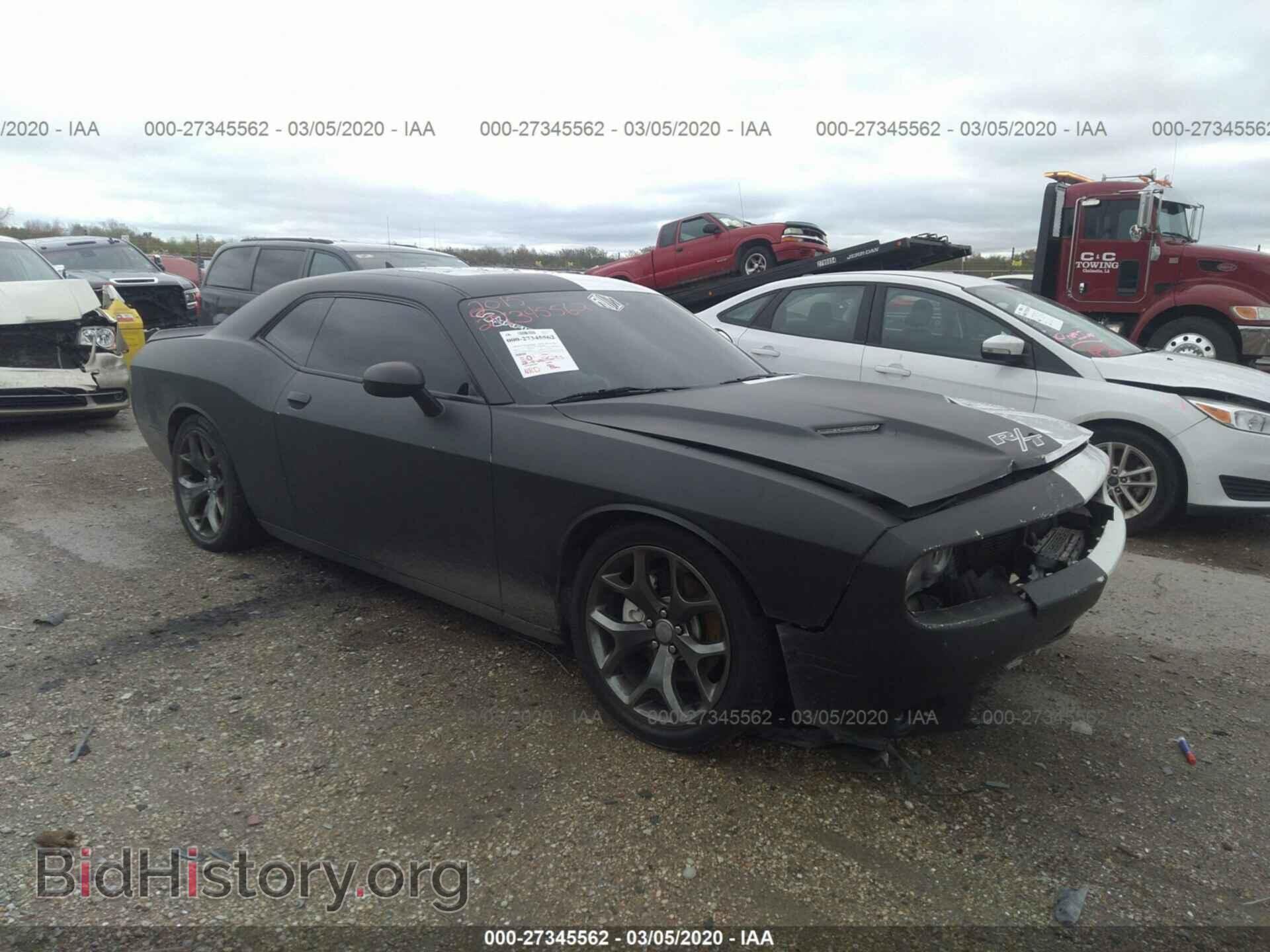 Photo 2C3CDZBT2FH910917 - DODGE CHALLENGER 2015