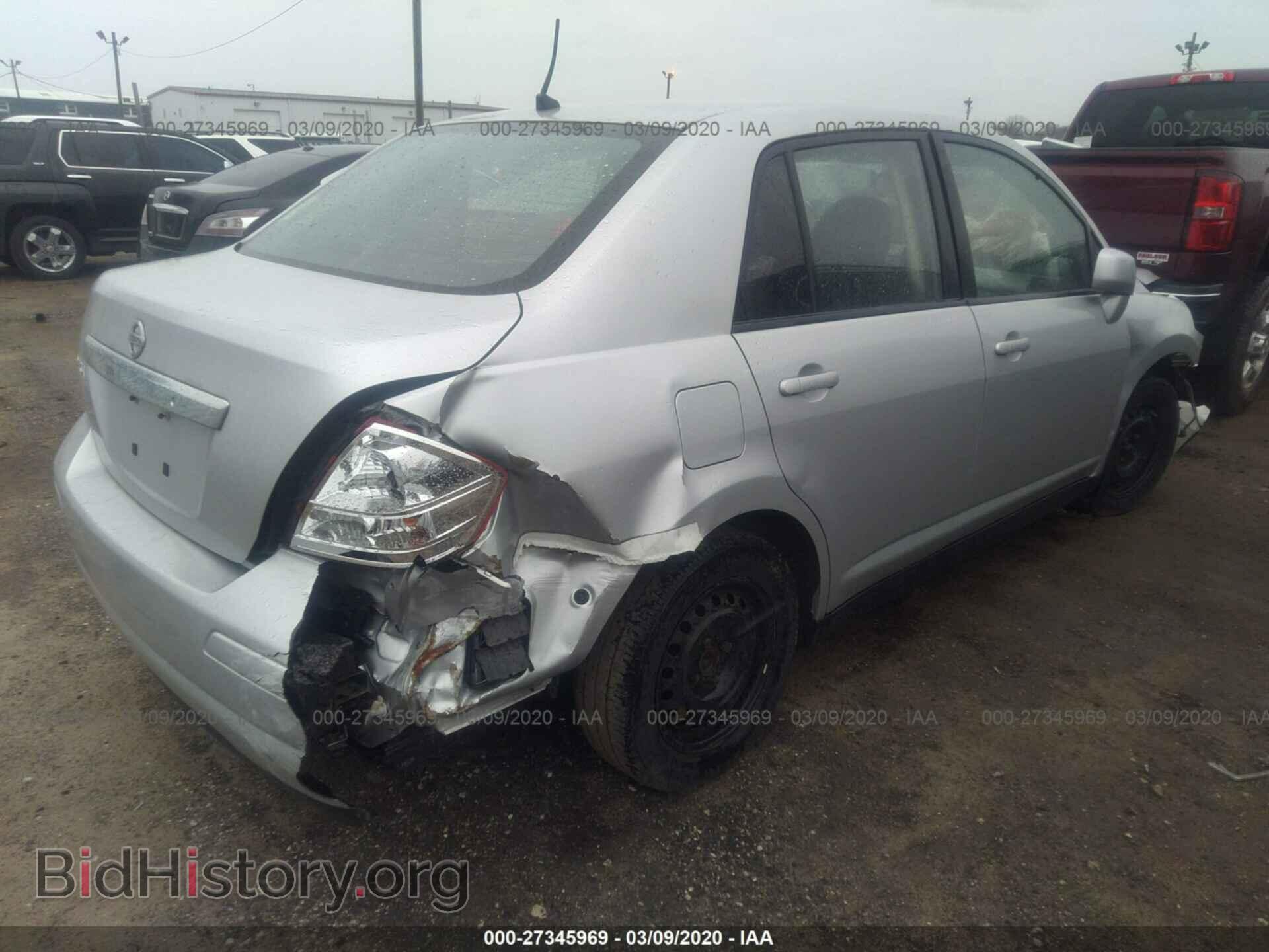 2011 NISSAN VERSA - VIN: 3N1BC1AP8BL483439 - Фото 4