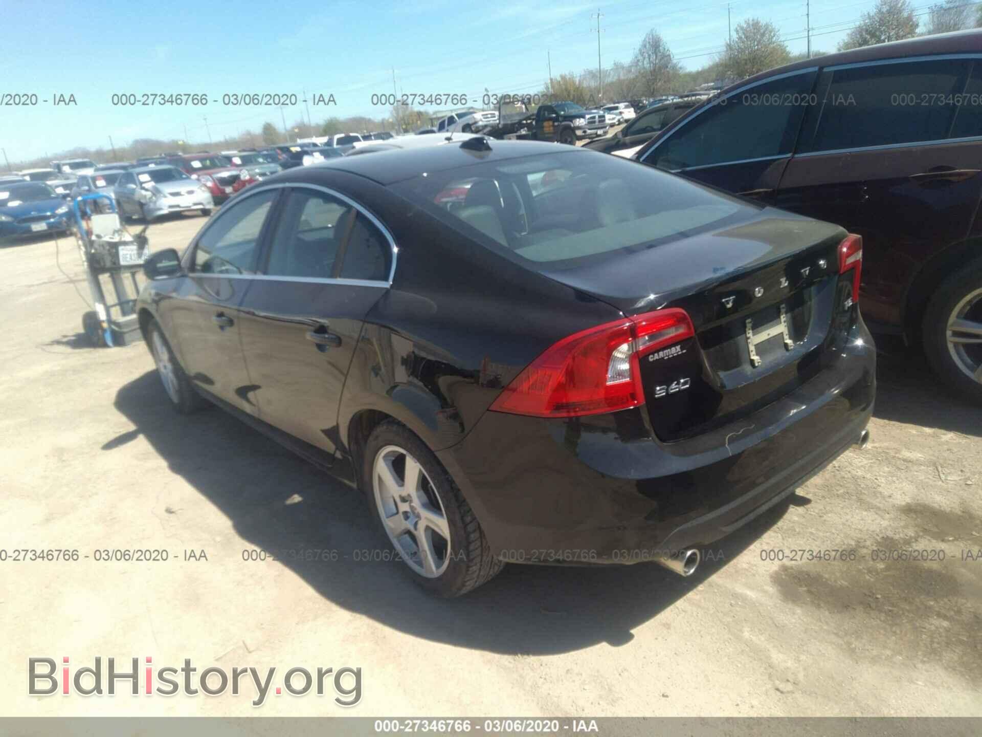 2013 VOLVO S60 - VIN: YV1612FS8D2175581 - Фото 3