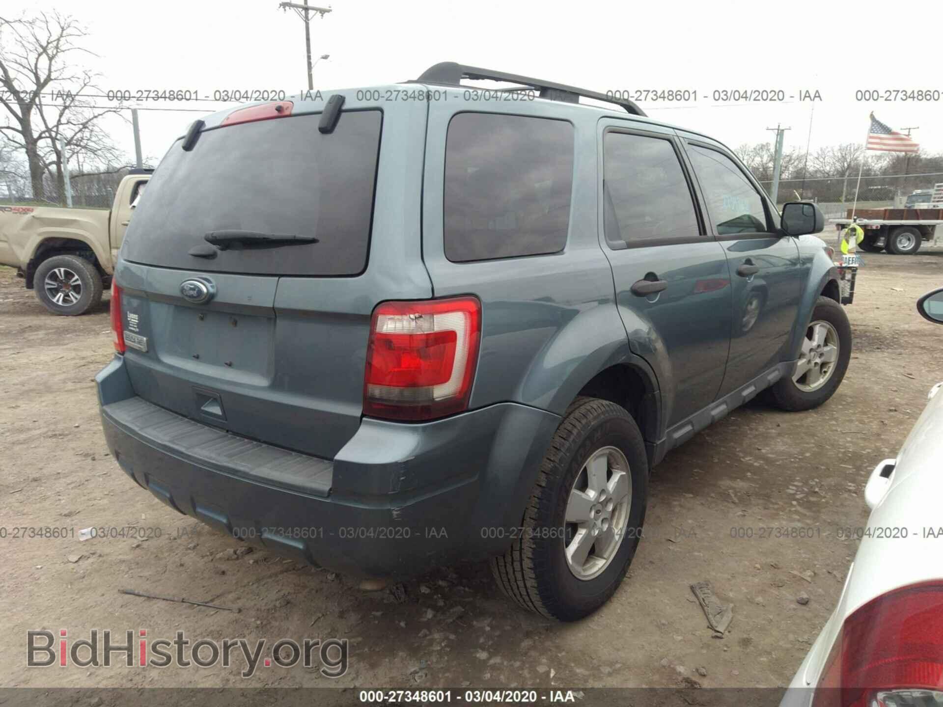 2011 FORD ESCAPE - VIN: 1FMCU0D73BKC21765 - Фото 4