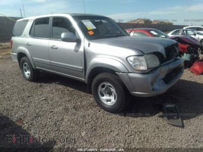 2002 Toyota SEQUOIA SR5, серебристый — VIN 5TDBT44A52S102520, IAAI