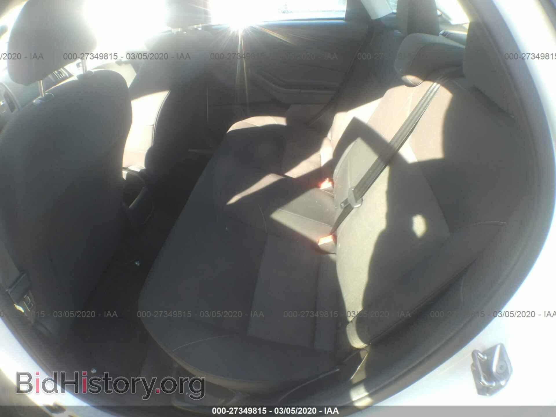 2016 FORD FOCUS - VIN: 1FADP3E21GL336117 - Фото 8