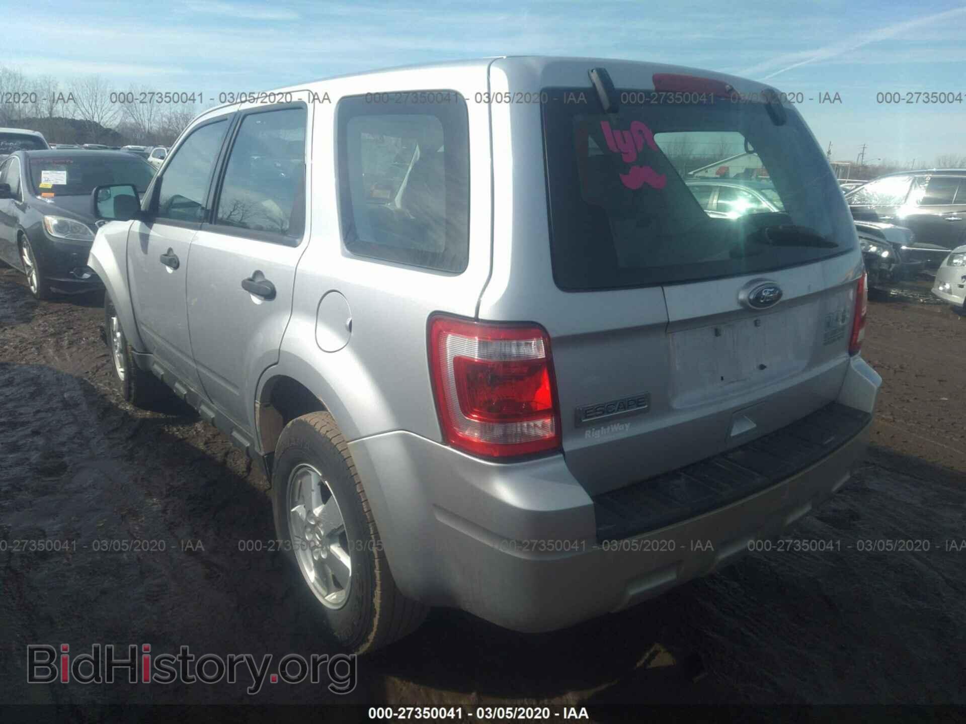2011 FORD ESCAPE - VIN: 1FMCU9C76BKC64888 - Фото 3