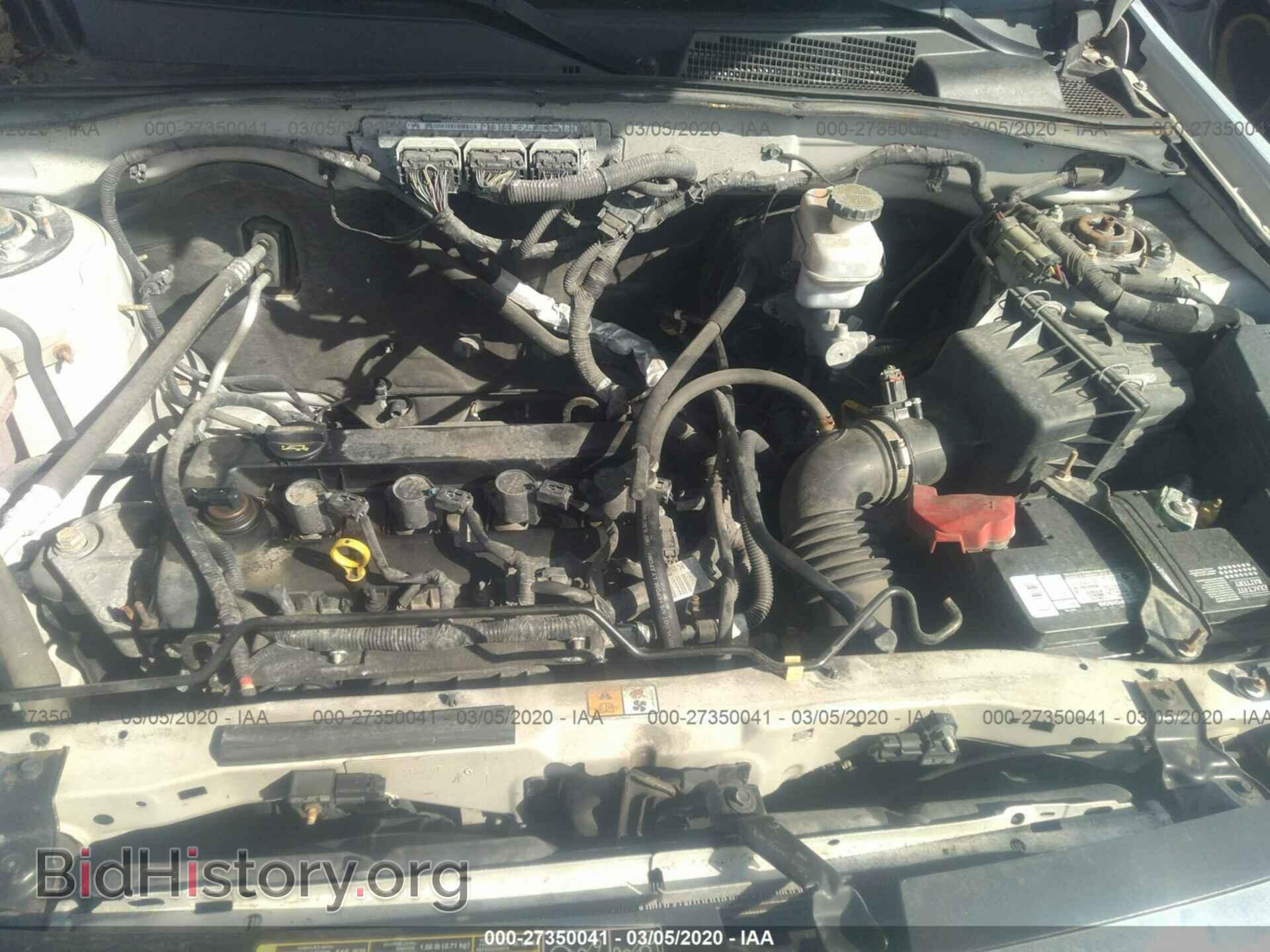 2011 FORD ESCAPE - VIN: 1FMCU9C76BKC64888 - Фото 10
