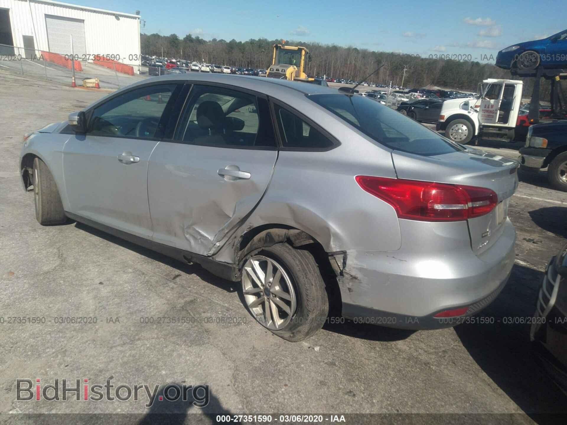 2017 FORD FOCUS - VIN: 1FADP3F28HL241909 - Photo 3