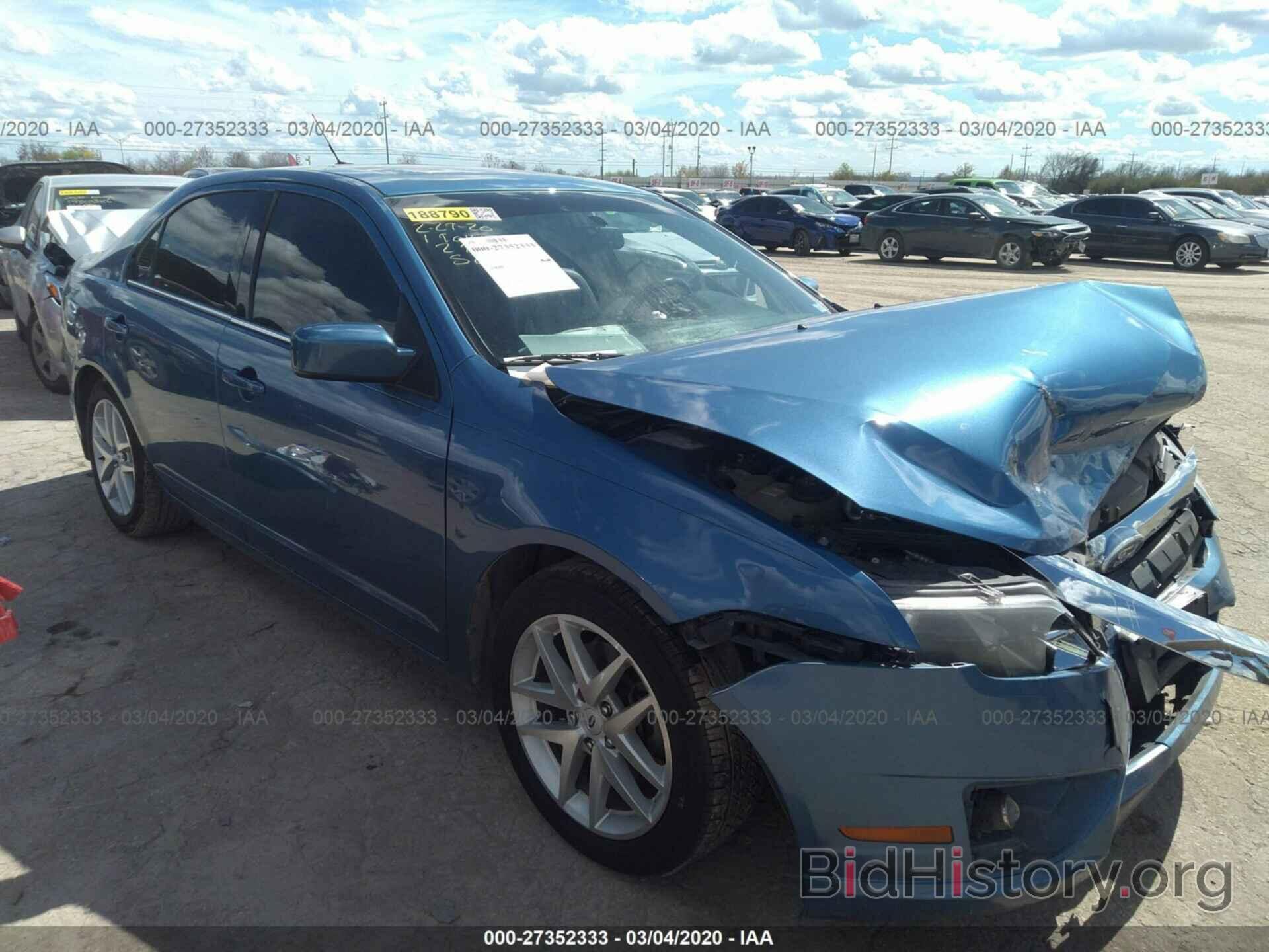 Photo 3FAHP0JG8AR297150 - FORD FUSION 2010