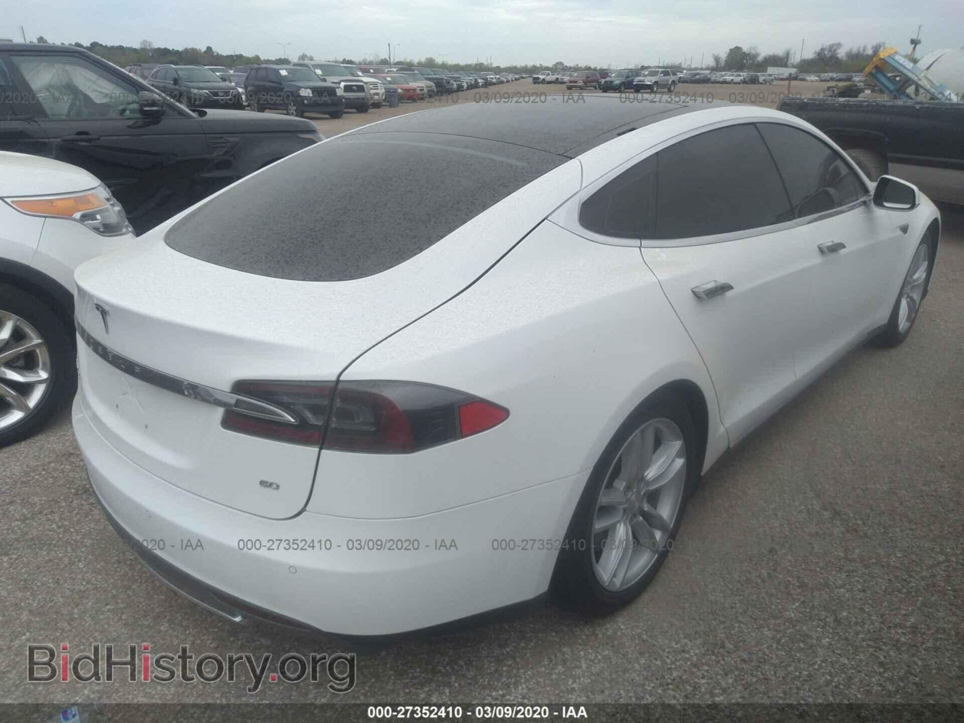 2014 TESLA MODEL S - VIN: 5YJSA1S10EFP40156 - Фото 4