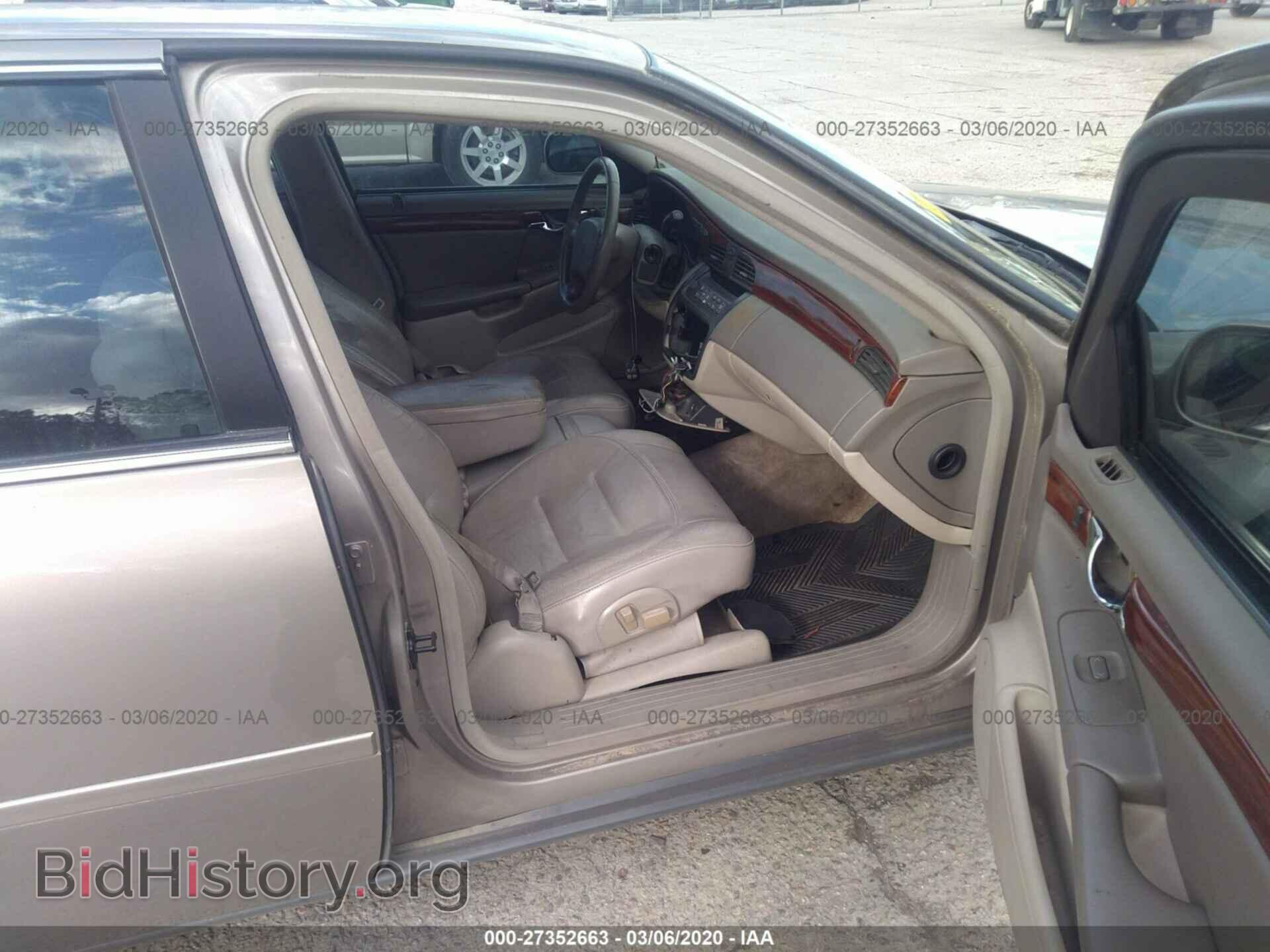 2001 CADILLAC DEVILLE - VIN: 1G6KD54Y91U270044 - Photo 5