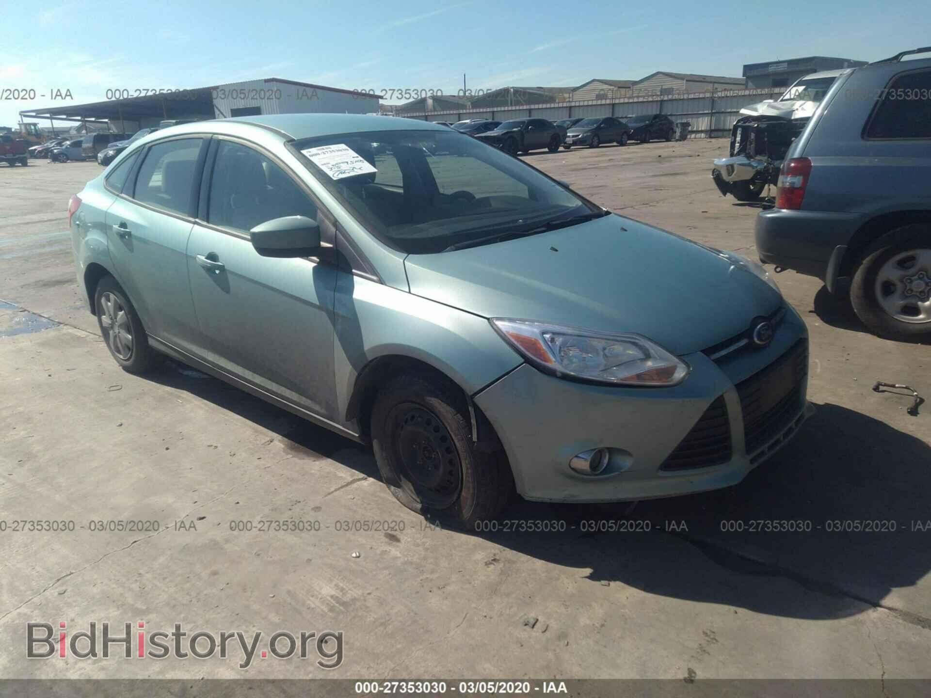 Photo 1FAHP3F2XCL154930 - FORD FOCUS 2012