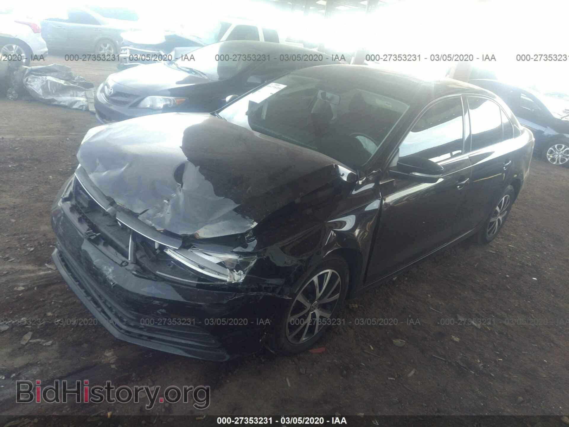 2017 VOLKSWAGEN JETTA - VIN: 3VWDB7AJ9HM281765 - Фото 2