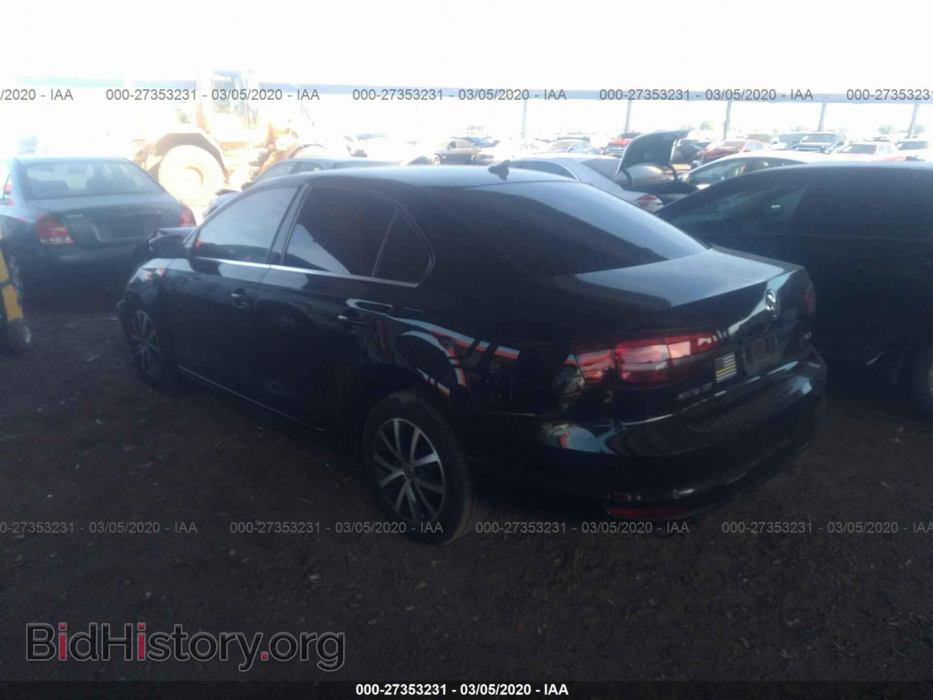 2017 VOLKSWAGEN JETTA - VIN: 3VWDB7AJ9HM281765 - Фото 3
