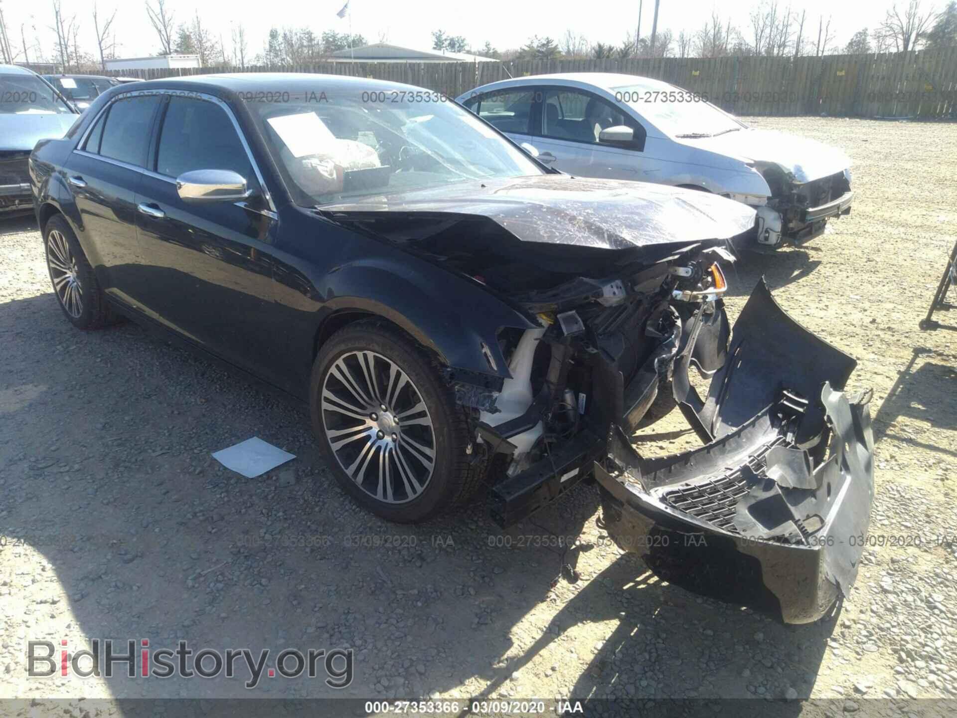 Фотография 2C3CCAKG9DH585638 - CHRYSLER 300C 2013