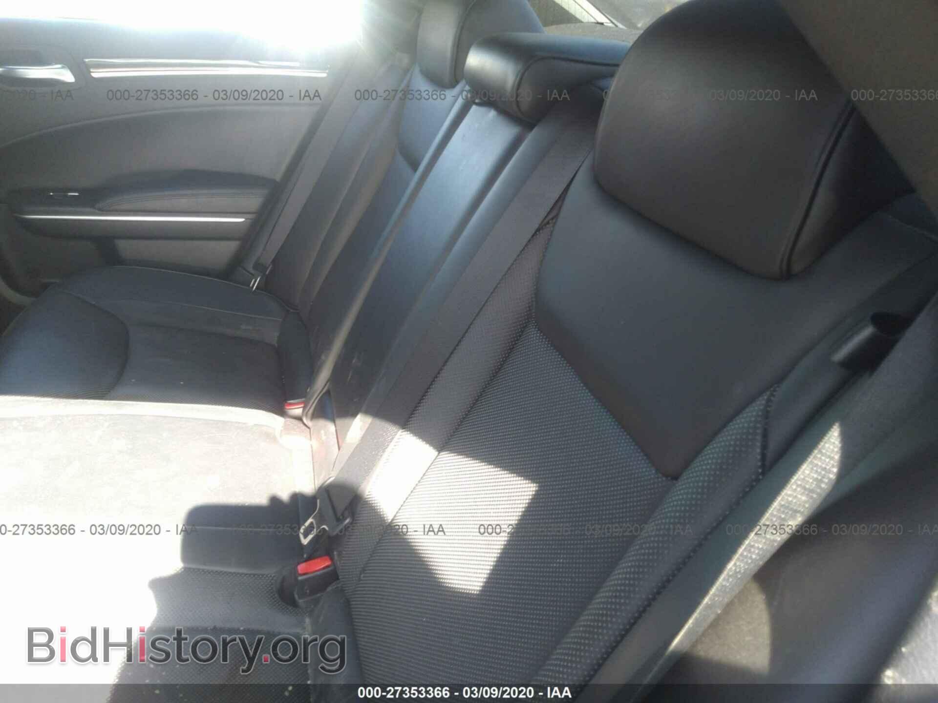 2013 CHRYSLER 300C - VIN: 2C3CCAKG9DH585638 - Фото 8