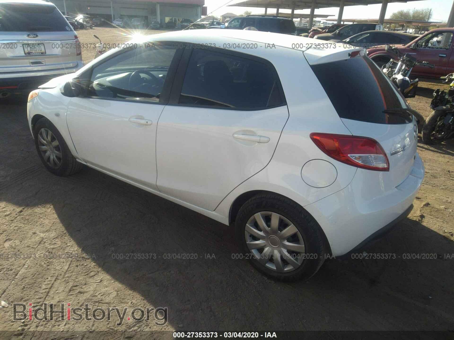 2014 MAZDA MAZDA2 - VIN: JM1DE1KZ3E0182465 - Фото 3