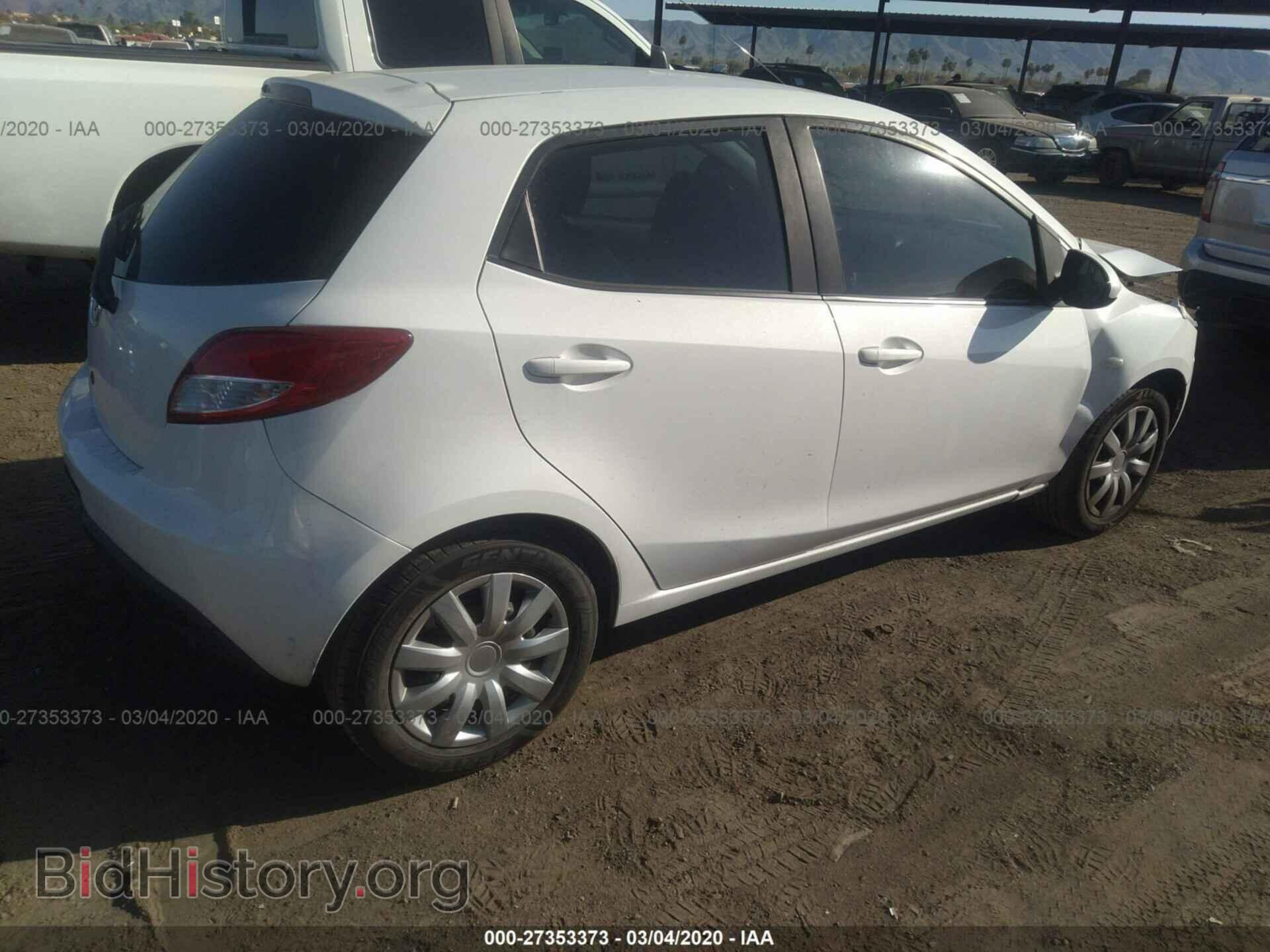 2014 MAZDA MAZDA2 - VIN: JM1DE1KZ3E0182465 - Фото 4
