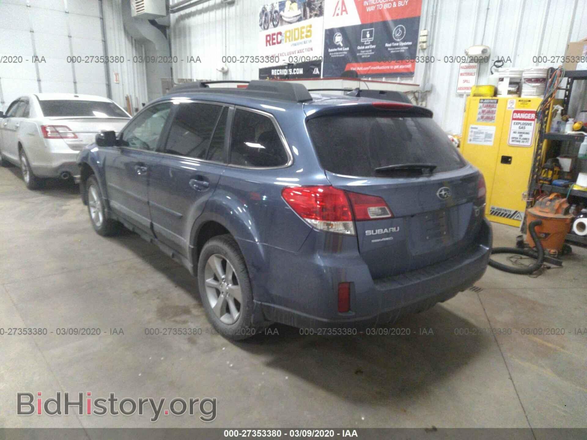 2014 SUBARU OUTBACK - VIN: 4S4BRCLC4E3297846 - Фото 3