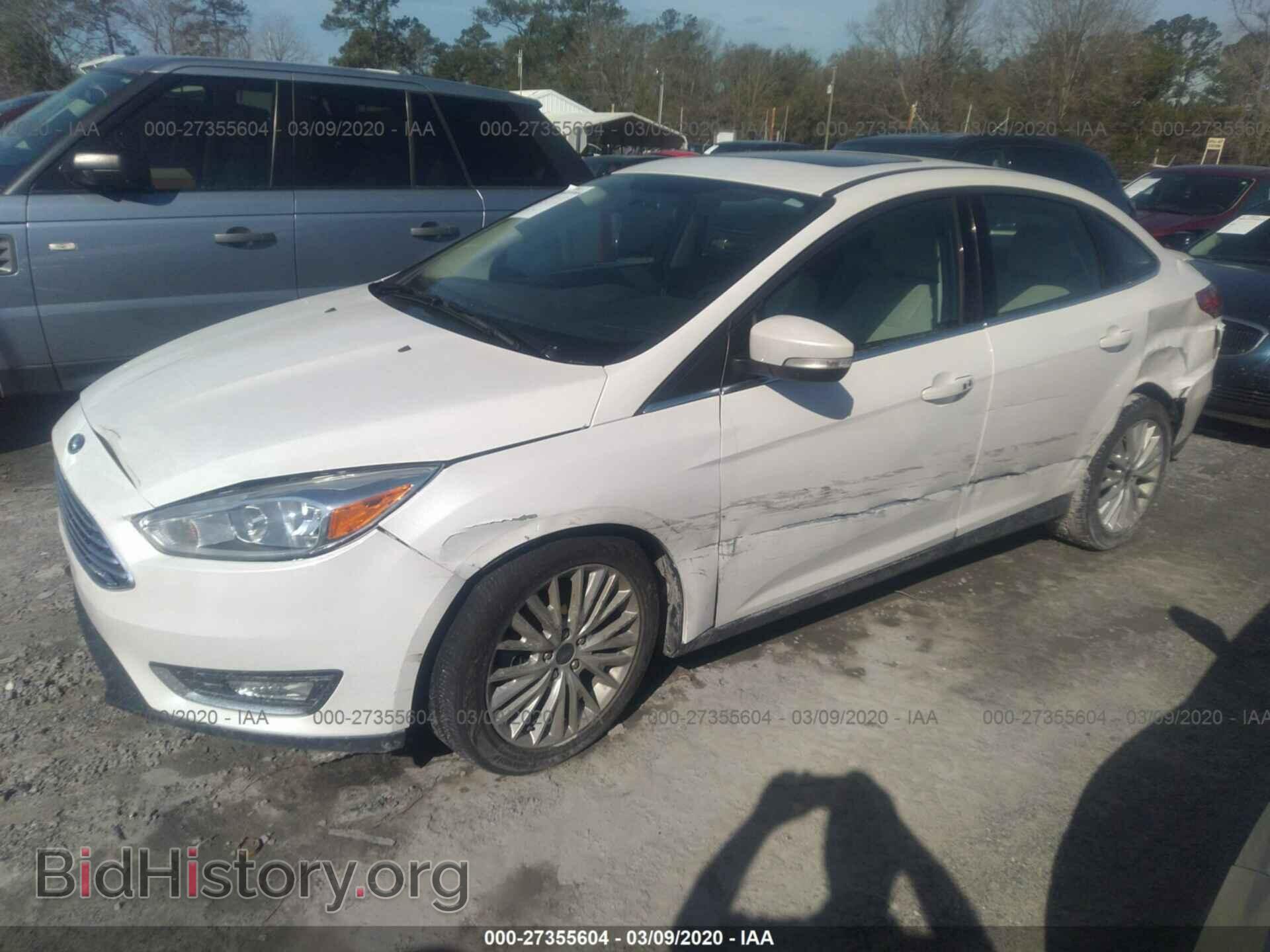 2018 FORD FOCUS - VIN: 1FADP3J22JL261571 - Фото 2