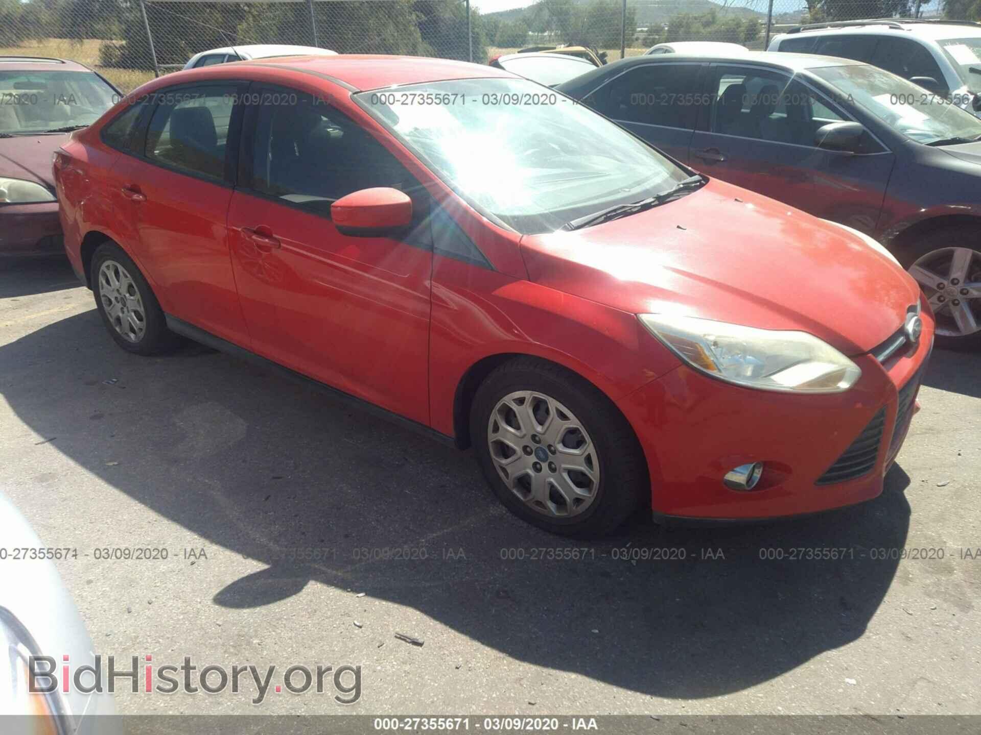 Photo 1FAHP3F28CL108710 - Ford Focus 2012