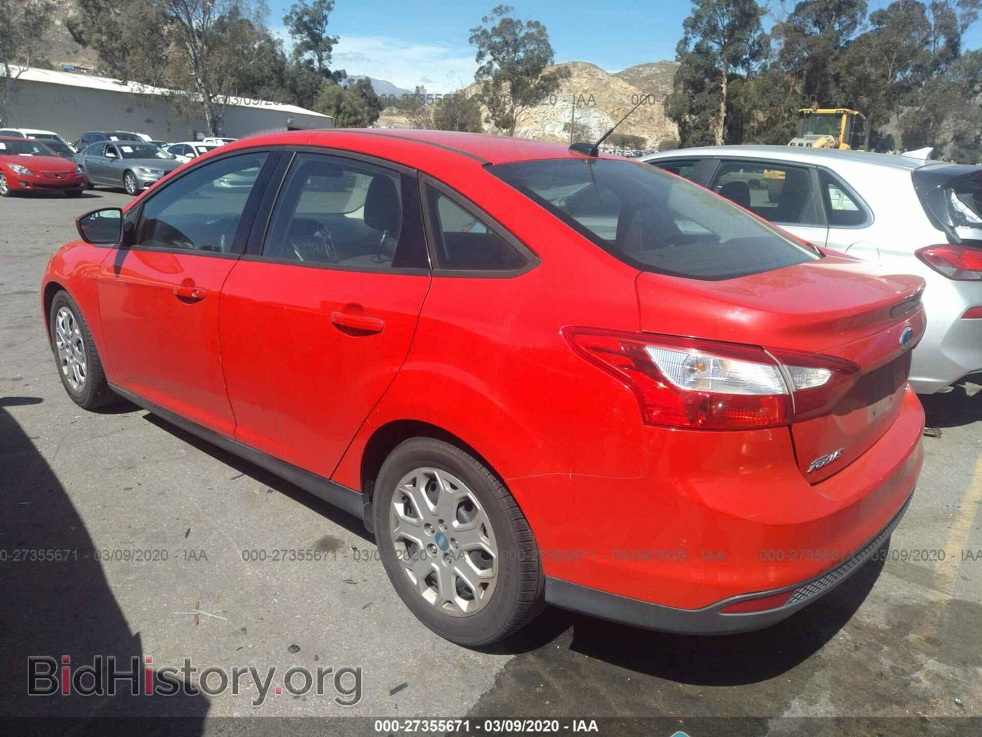 2012 Ford Focus - VIN: 1FAHP3F28CL108710 - Photo 3