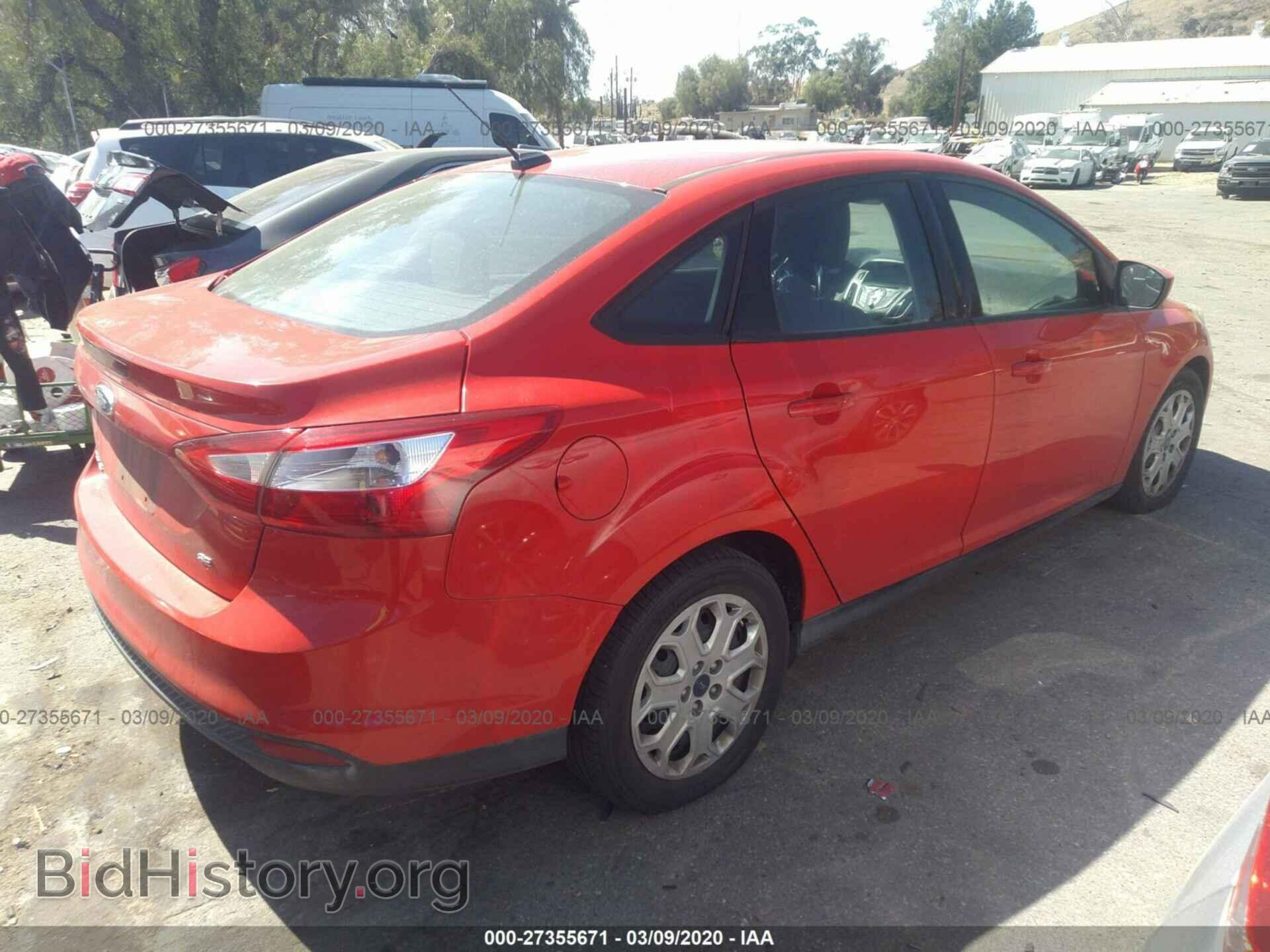 2012 Ford Focus - VIN: 1FAHP3F28CL108710 - Photo 4