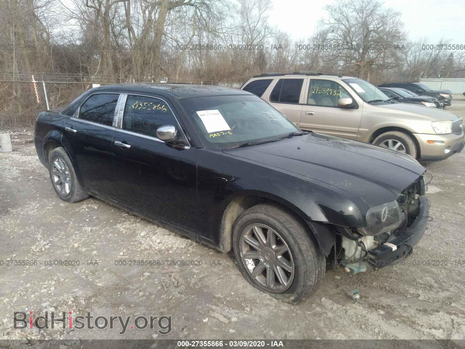 Фотография 2C3AA63H95H133594 - CHRYSLER 300C 2005