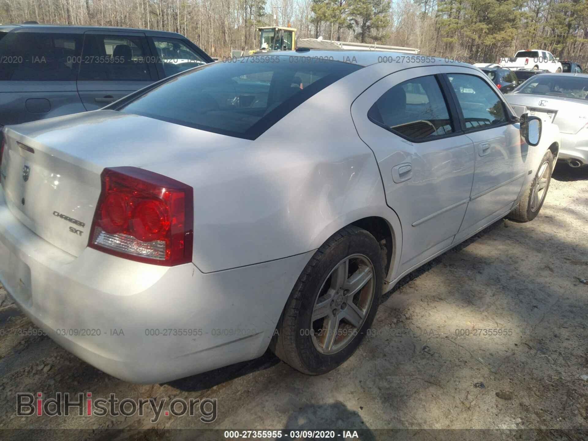 2010 DODGE CHARGER - VIN: 2B3CA3CV2AH192247 - Фото 4