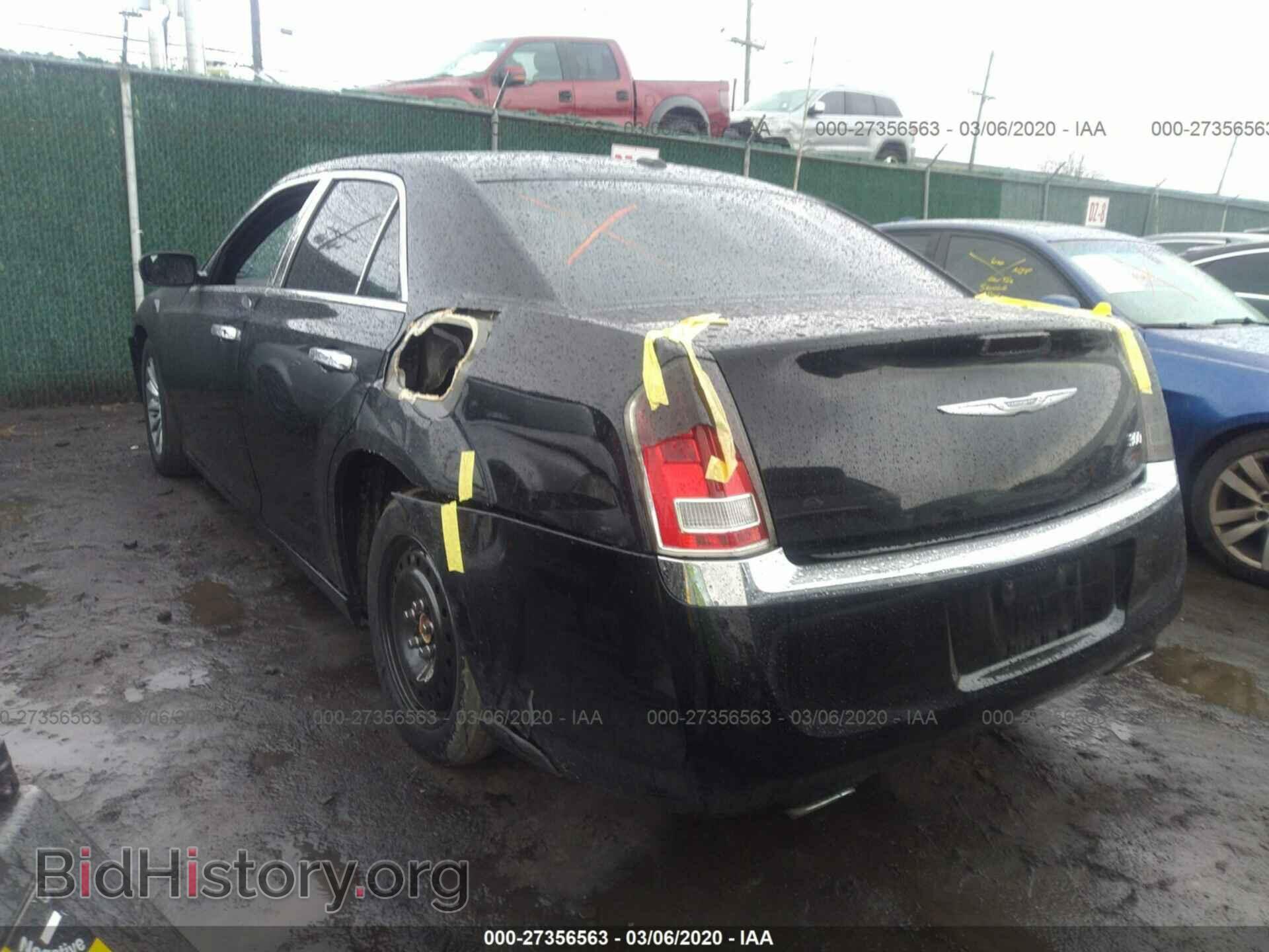 2013 CHRYSLER 300 - VIN: 2C3CCAAG3DH529180 - Фото 3