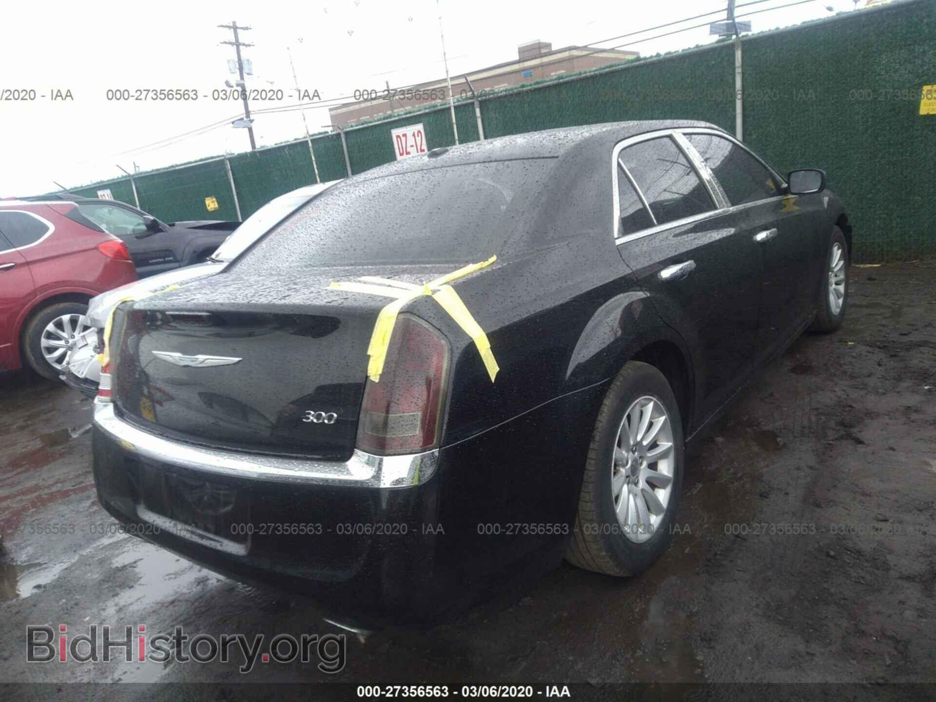 2013 CHRYSLER 300 - VIN: 2C3CCAAG3DH529180 - Фото 4
