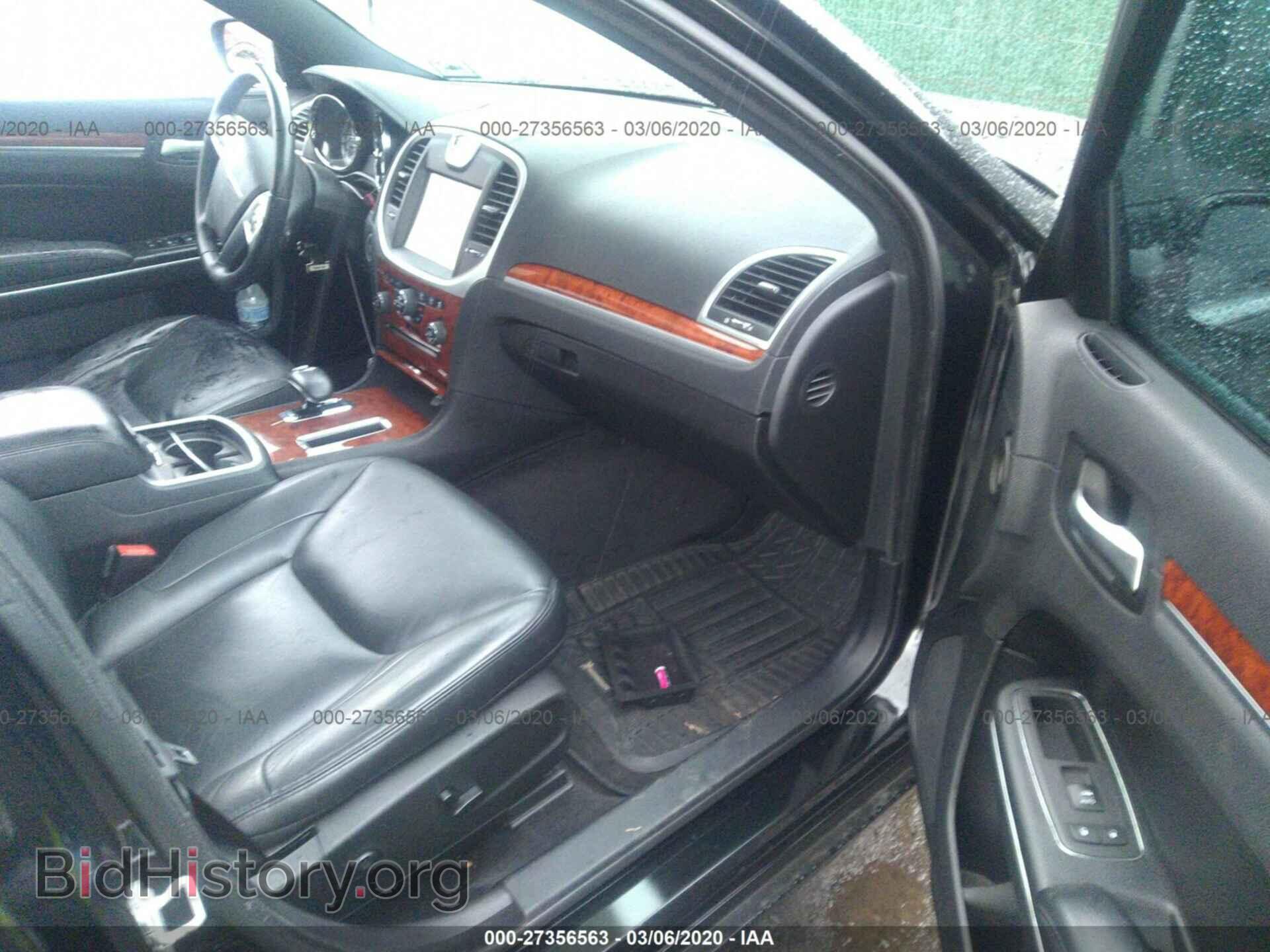 2013 CHRYSLER 300 - VIN: 2C3CCAAG3DH529180 - Фото 5