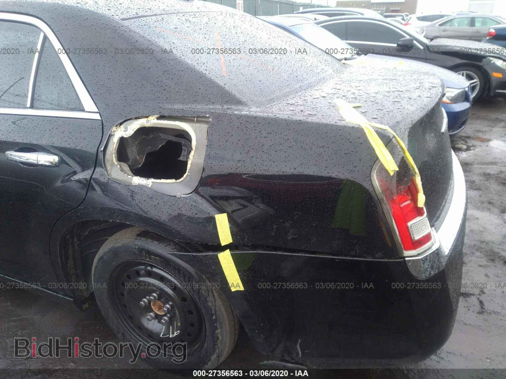 2013 CHRYSLER 300 - VIN: 2C3CCAAG3DH529180 - Фото 6