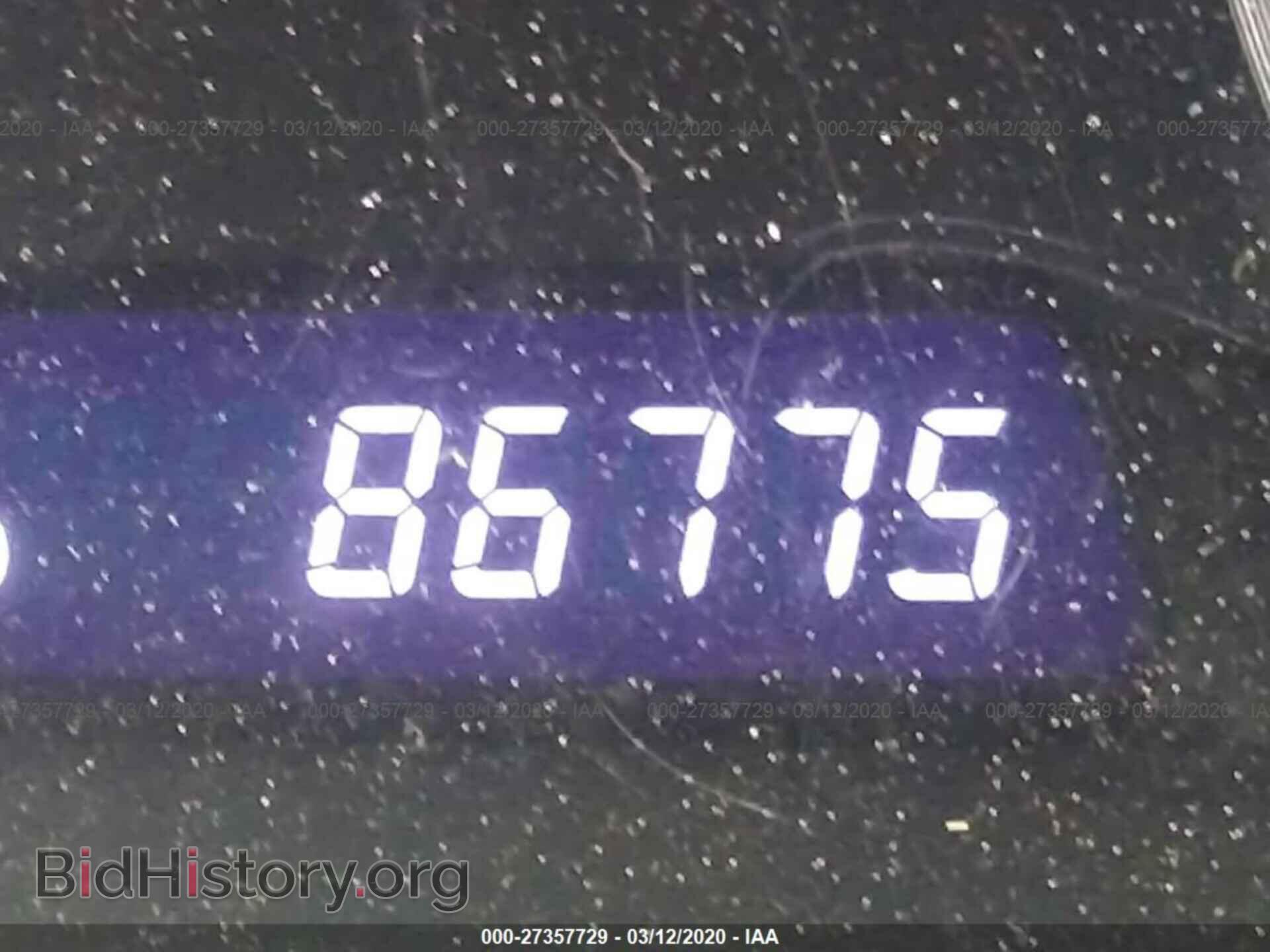 2012 LEXUS IS - VIN: JTHFF2C29C2525101 - Photo 7