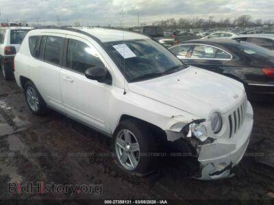 2010 Jeep COMPASS Sport, белый — VIN 1J4NT4FB6AD558100, IAAI