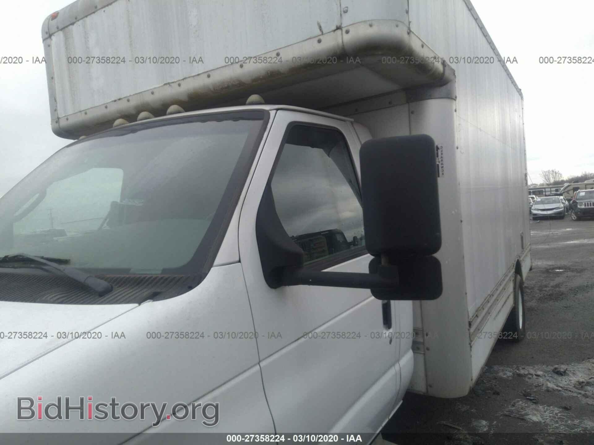 2007 FORD ECONOLINE - VIN: 1FDXE45S17DA58179 - Фото 2