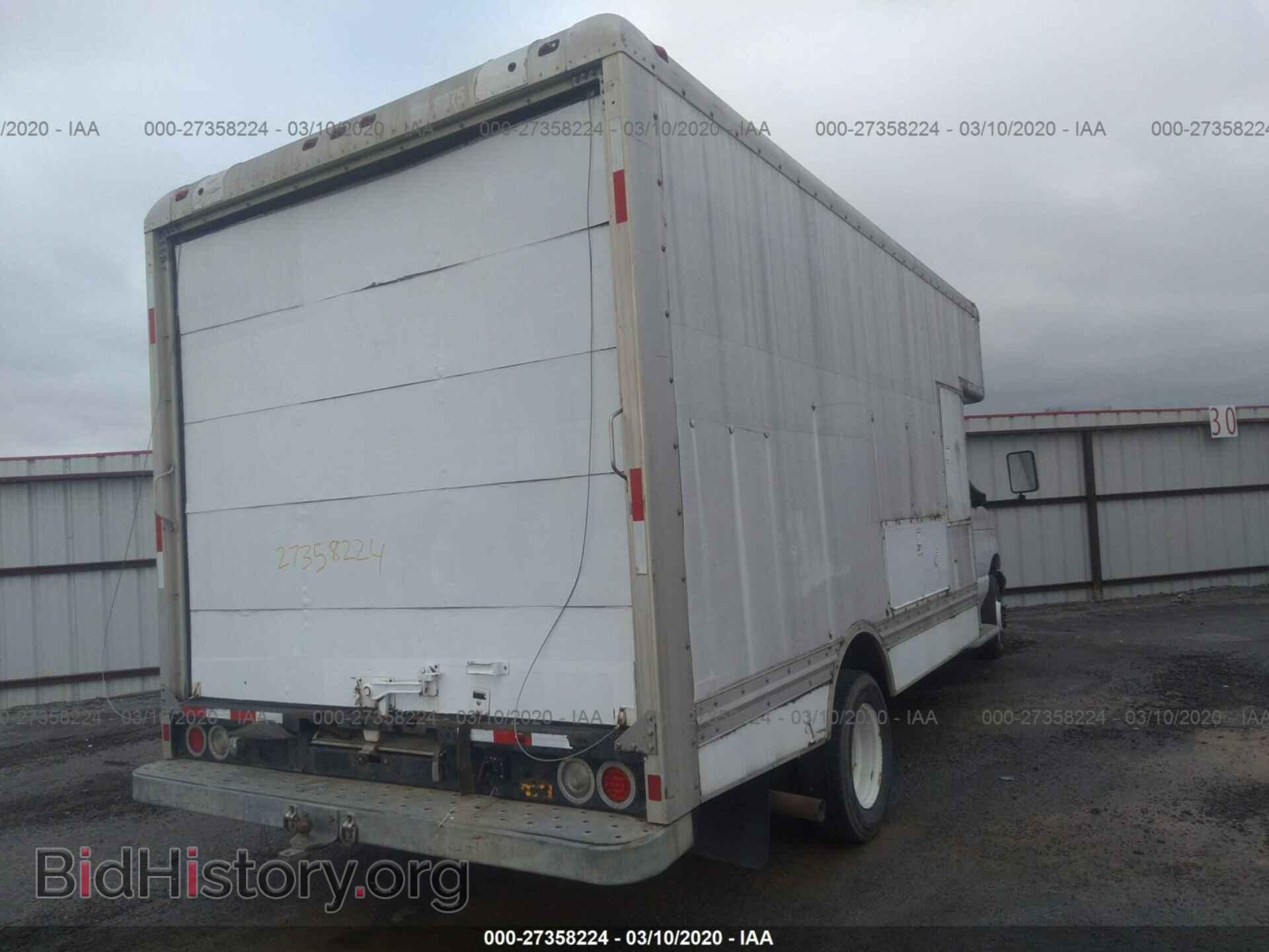 2007 FORD ECONOLINE - VIN: 1FDXE45S17DA58179 - Фото 4