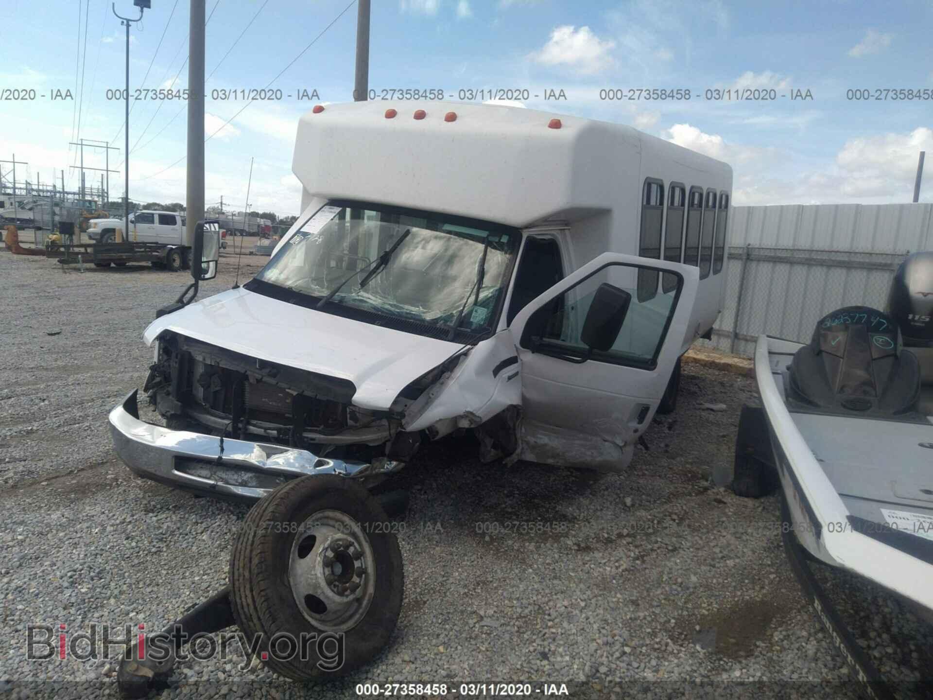 2011 FORD ECONOLINE - VIN: 1FDEE3FL6BDA72676 - Фото 2
