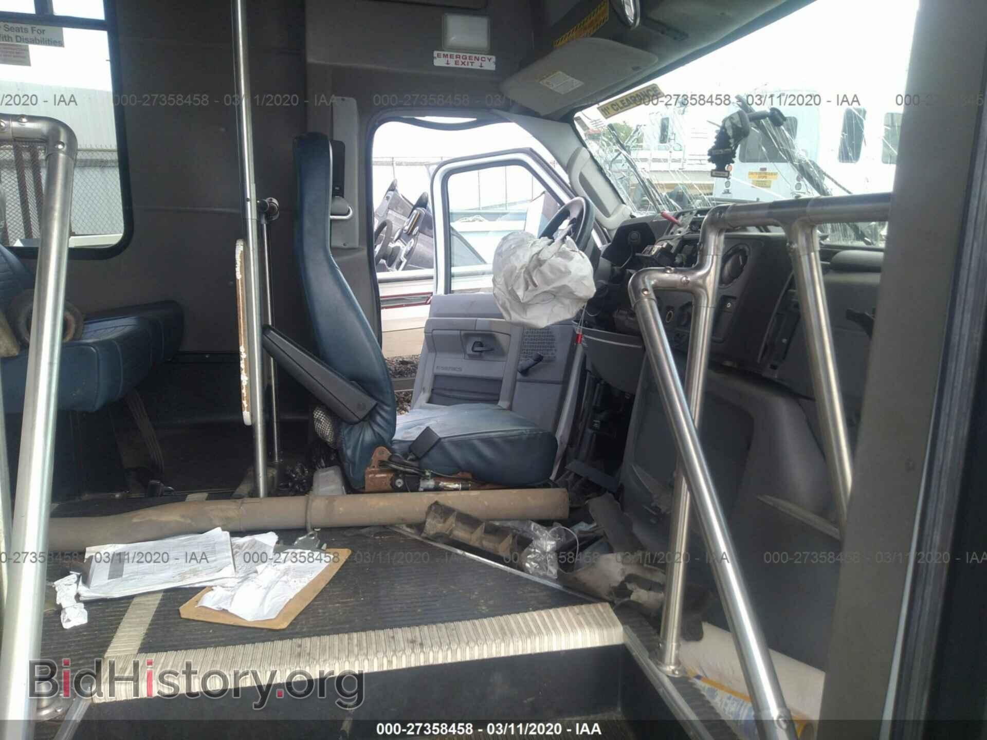 2011 FORD ECONOLINE - VIN: 1FDEE3FL6BDA72676 - Фото 5