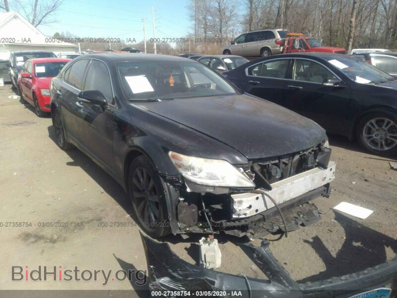 2011 Lexus LS 460 (VIN JTHCL5EF6B5010583) — photo 1 of 10, IAAI, damage: front end
