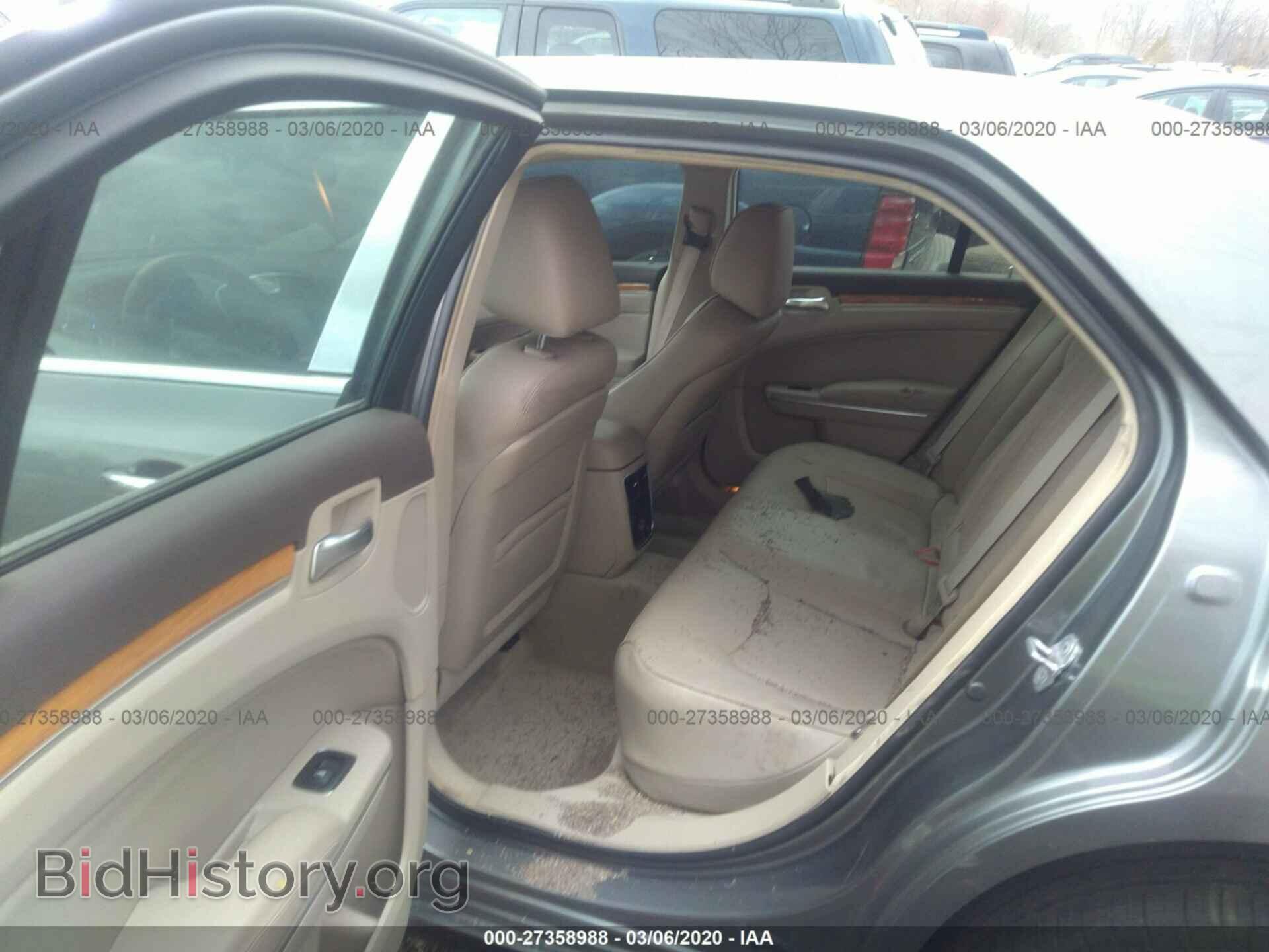 2012 CHRYSLER 300C - VIN: 2C3CCAET0CH147288 - Фото 8