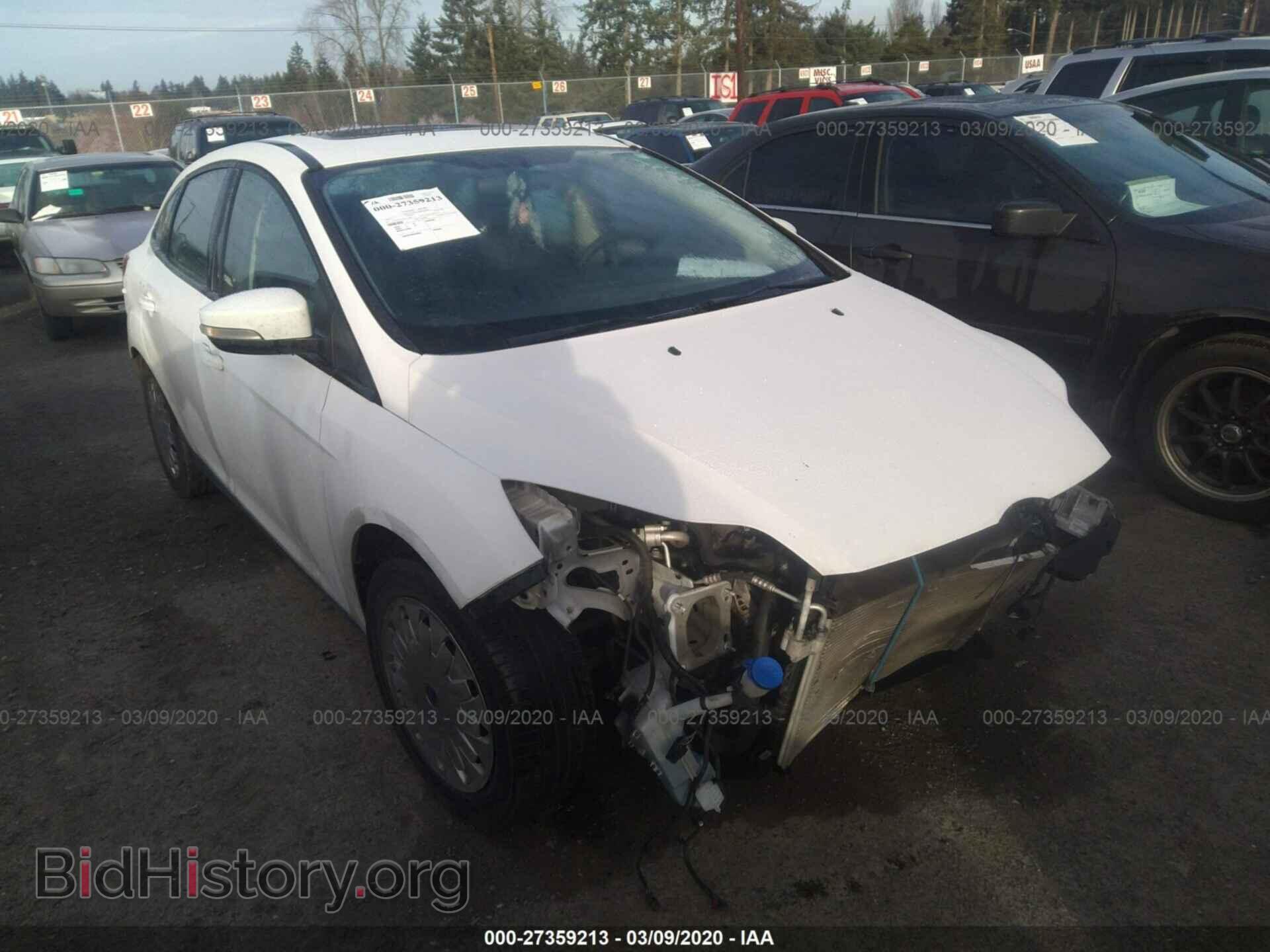 Photo 1FAHP3F26CL321803 - FORD FOCUS 2012